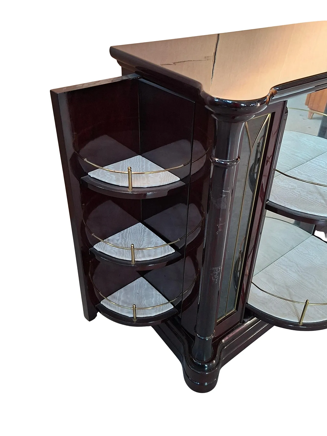 Rotating mahogany burl cabinet by Mastro Cappellini, 1970s 16