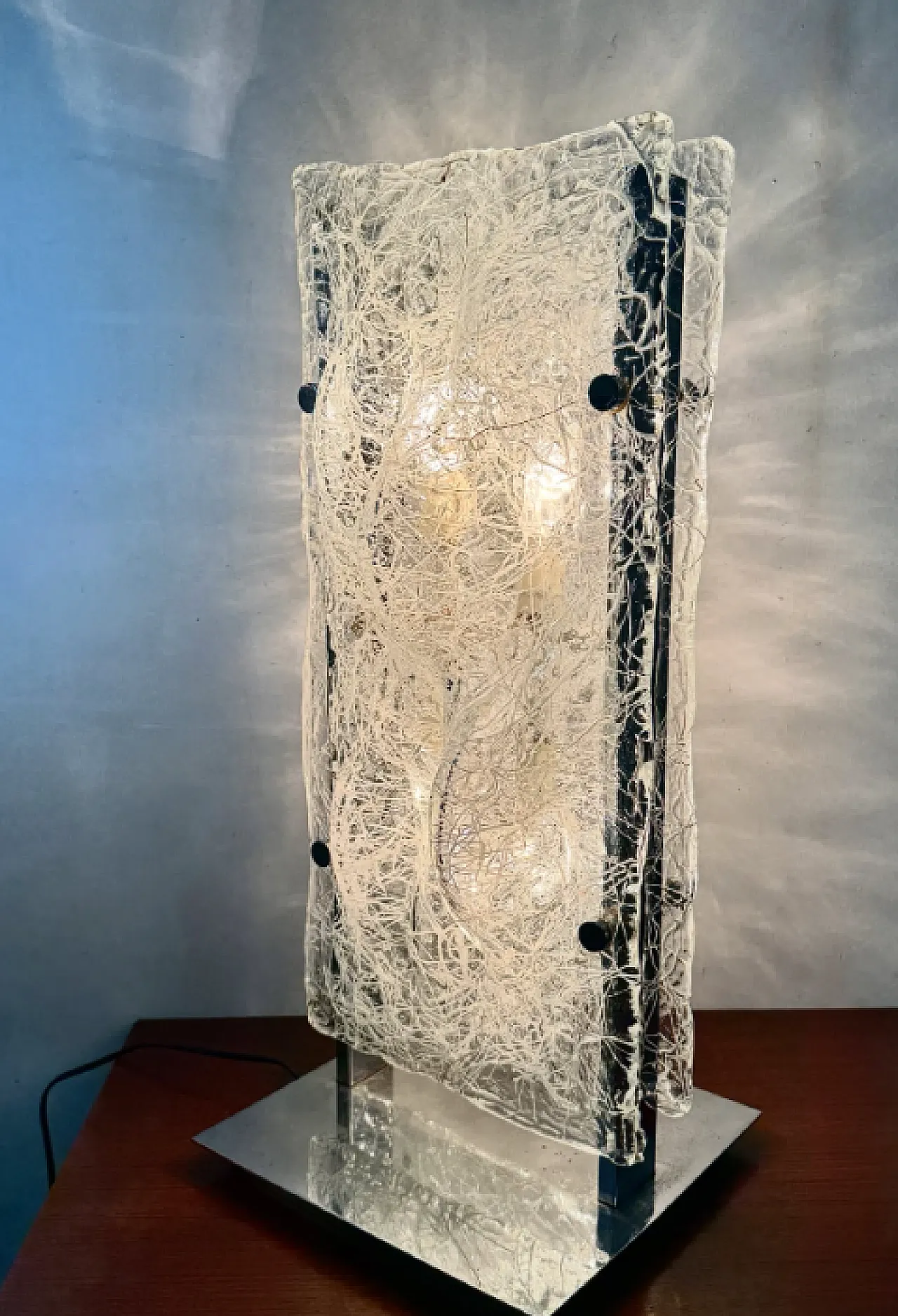 Sculptural glass lamp by Toni Zuccheri for Mazzega, 1970s 1