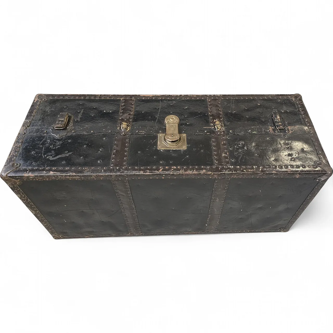 Steamer Trunk-style wardrobe trunk, 19th century 17