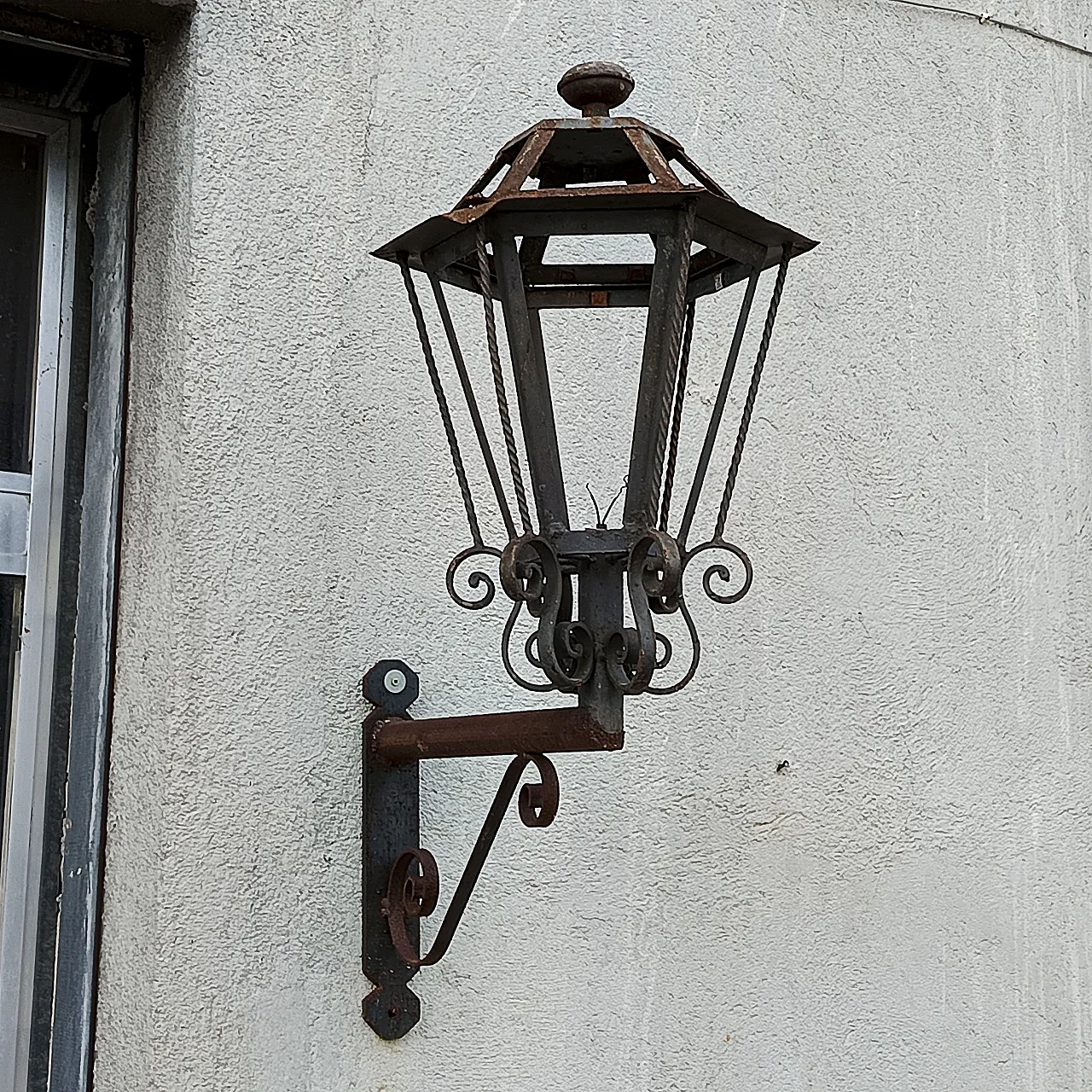 Lampione da esterno in ferro, '900 2