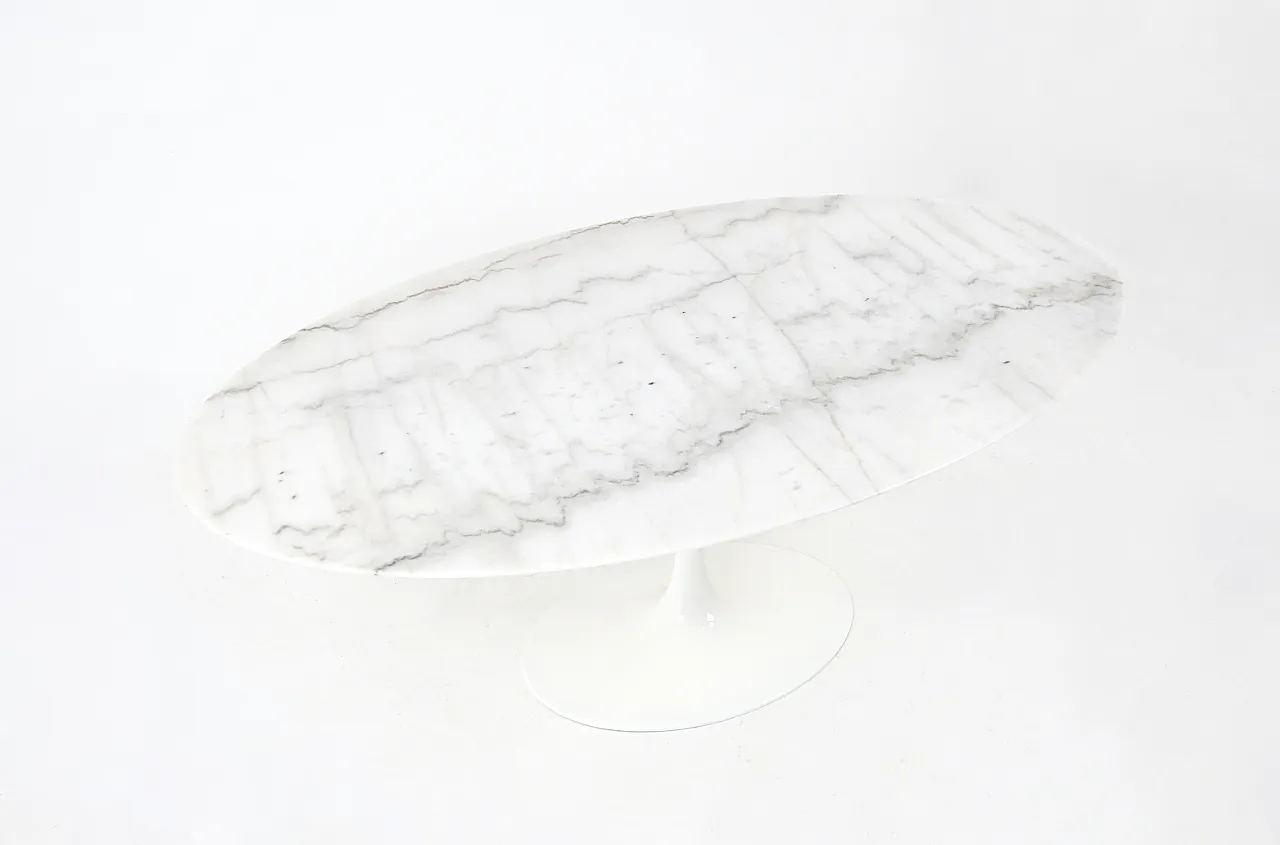 Oval Dining table by Eero Saarinen for Knoll international, 1960s 1