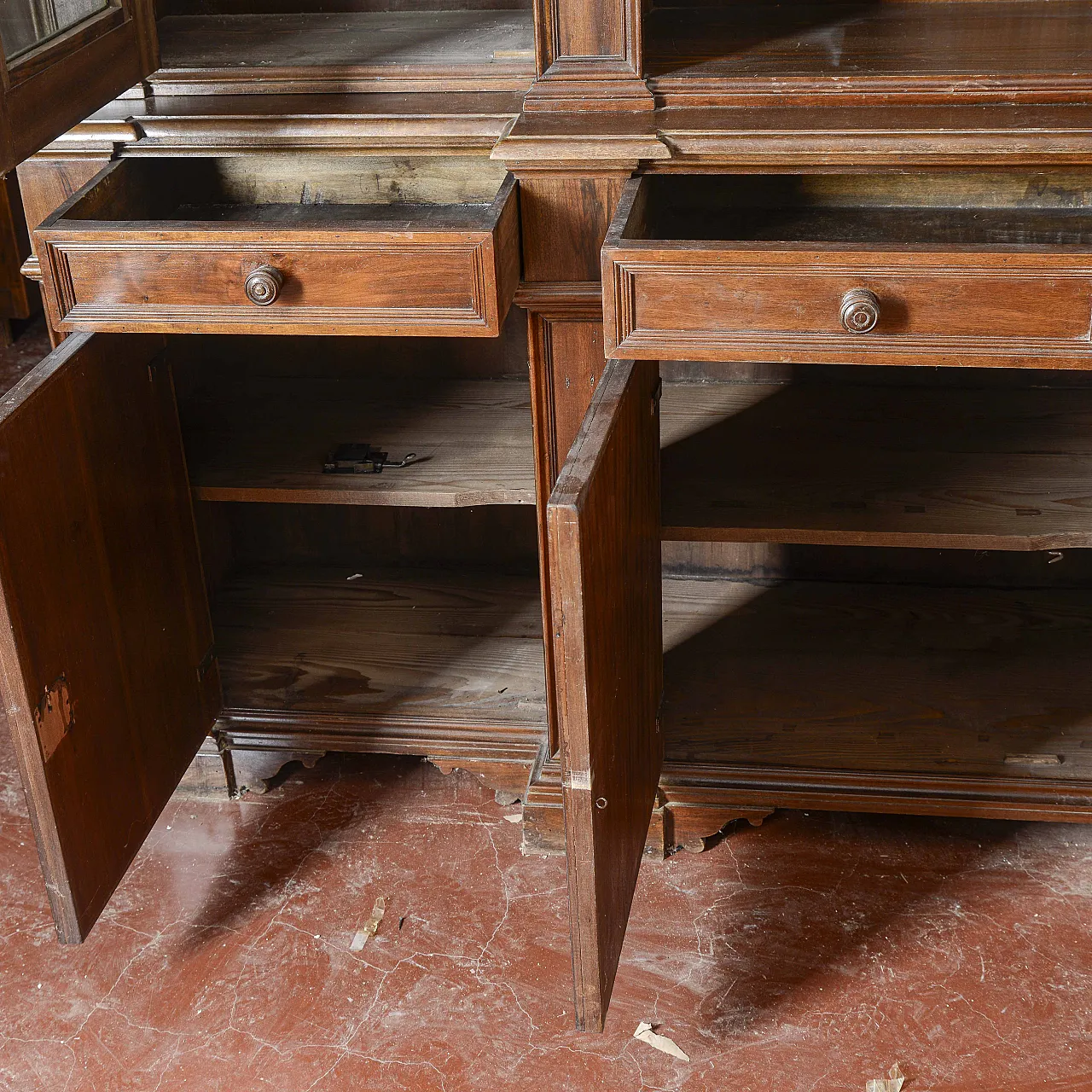 Two wooden sideboard, 20th century 4