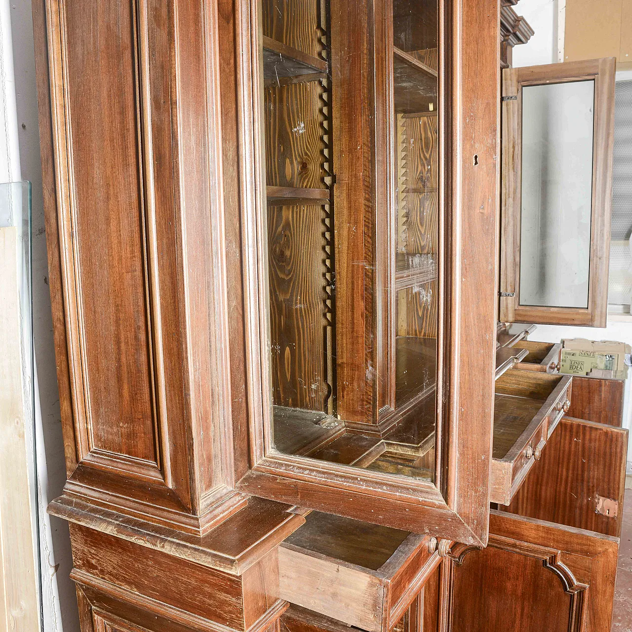 Two wooden sideboard, 20th century 7