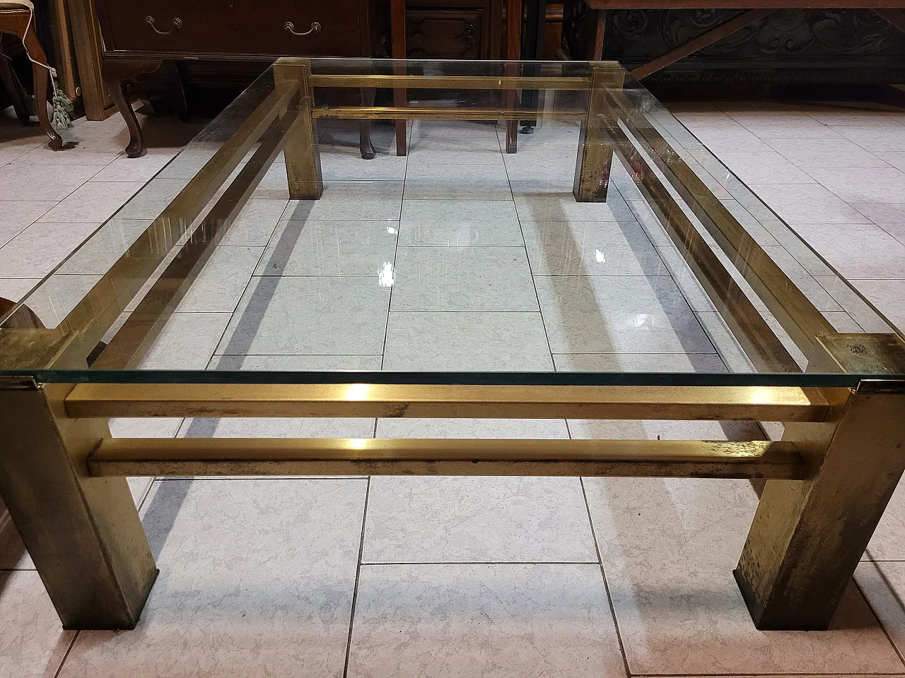 Tavolino da salotto in ottone e cristallo, Italia, anni '70 3