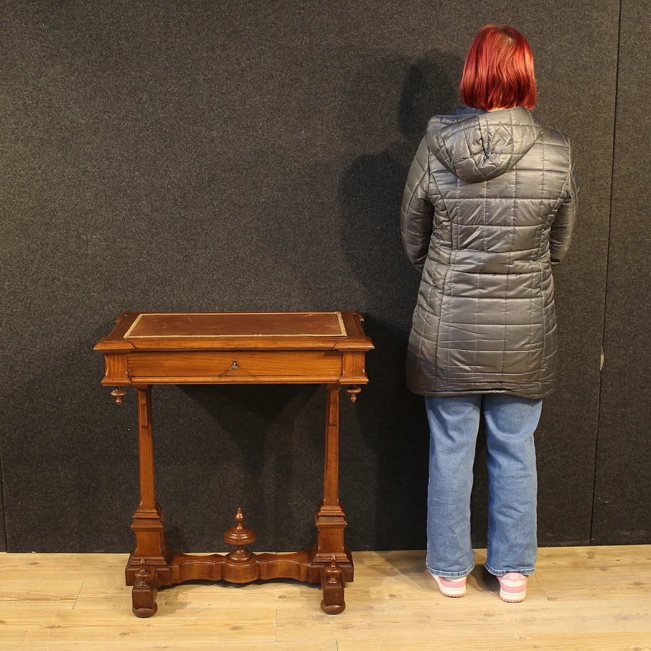 Italian writing table, 19th century 2