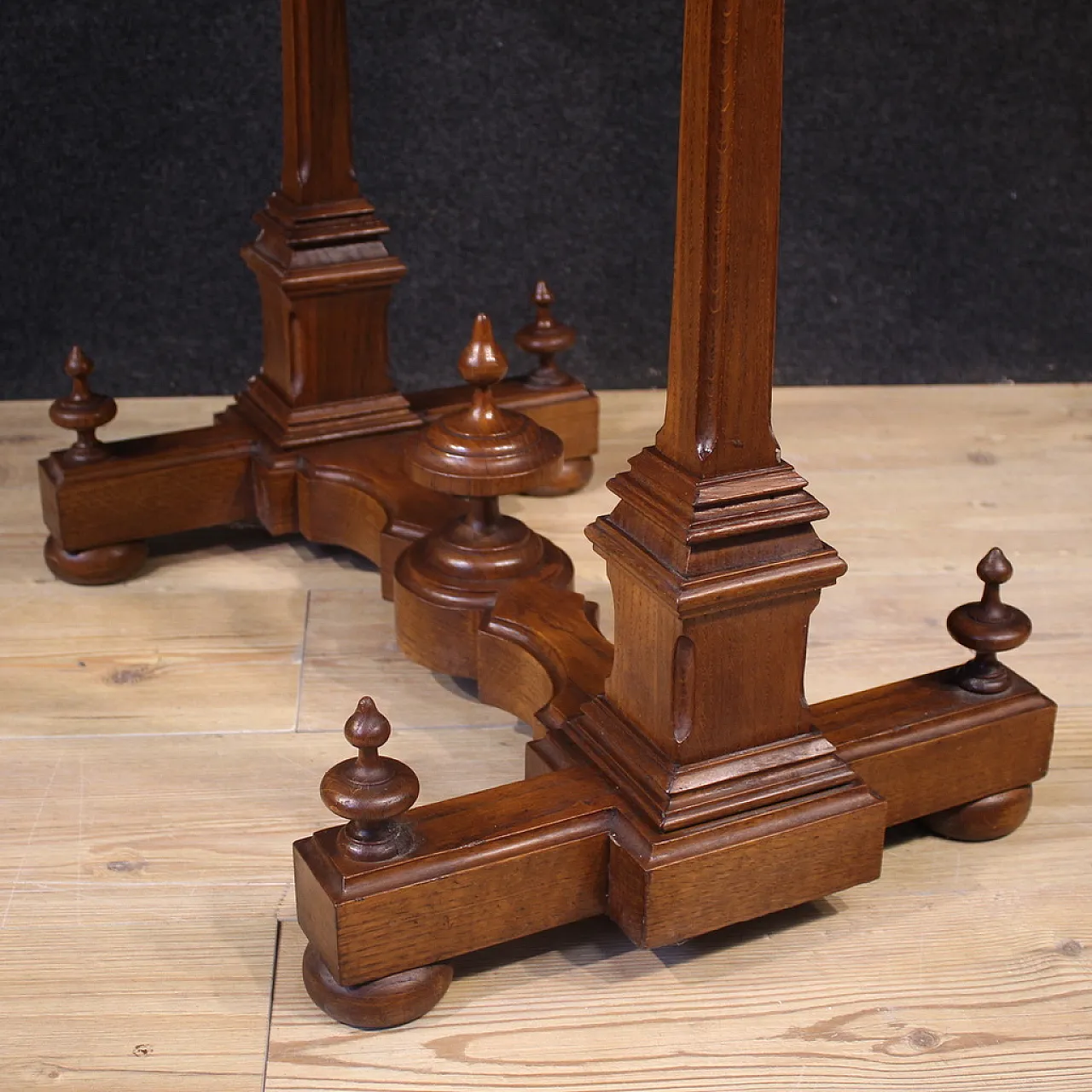Italian writing table, 19th century 7
