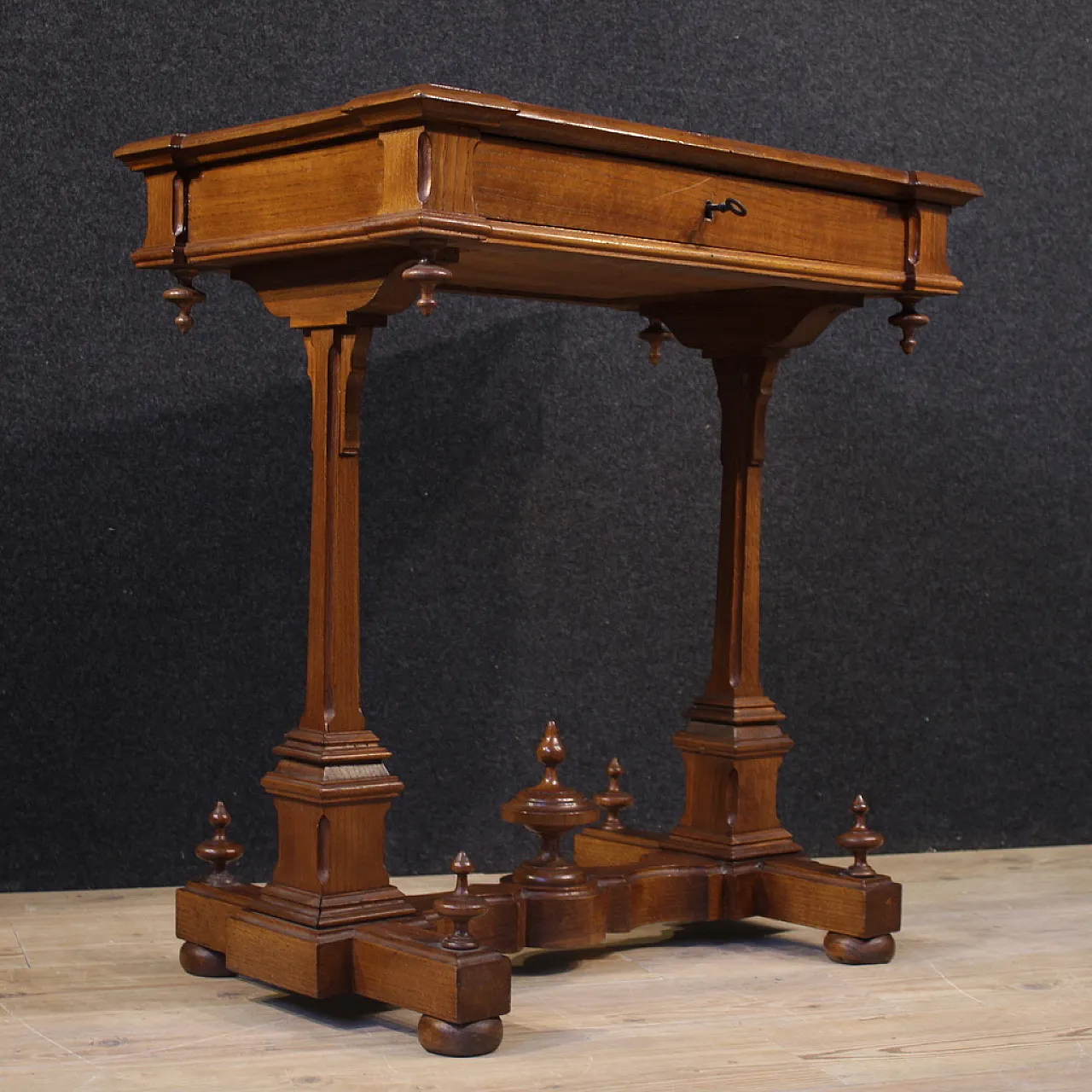 Italian writing table, 19th century 12
