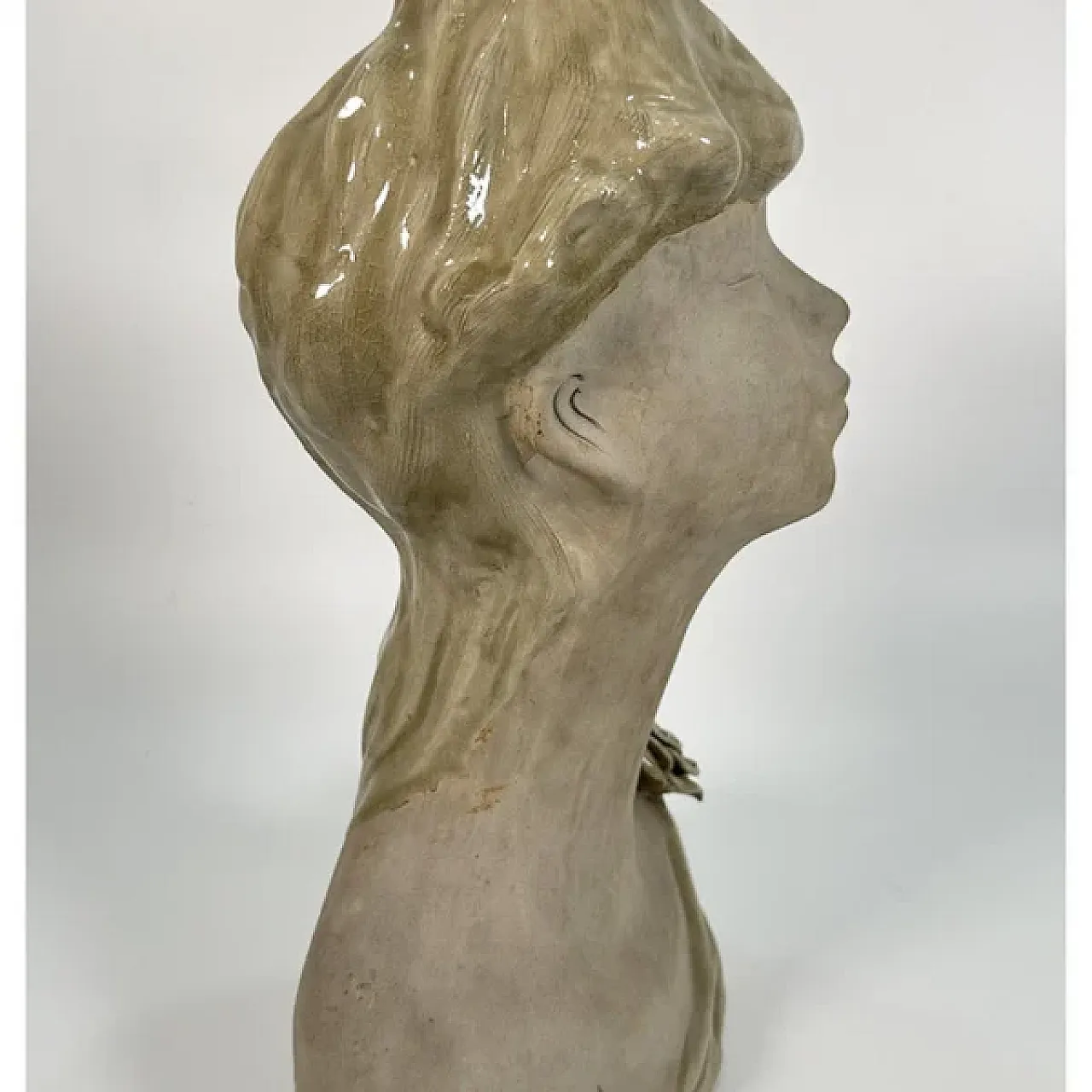 Busto femminile in terracotta, primo '900 2