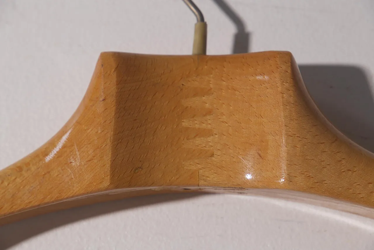 Fratelli Reguitti branded hangers, late 20th century 7