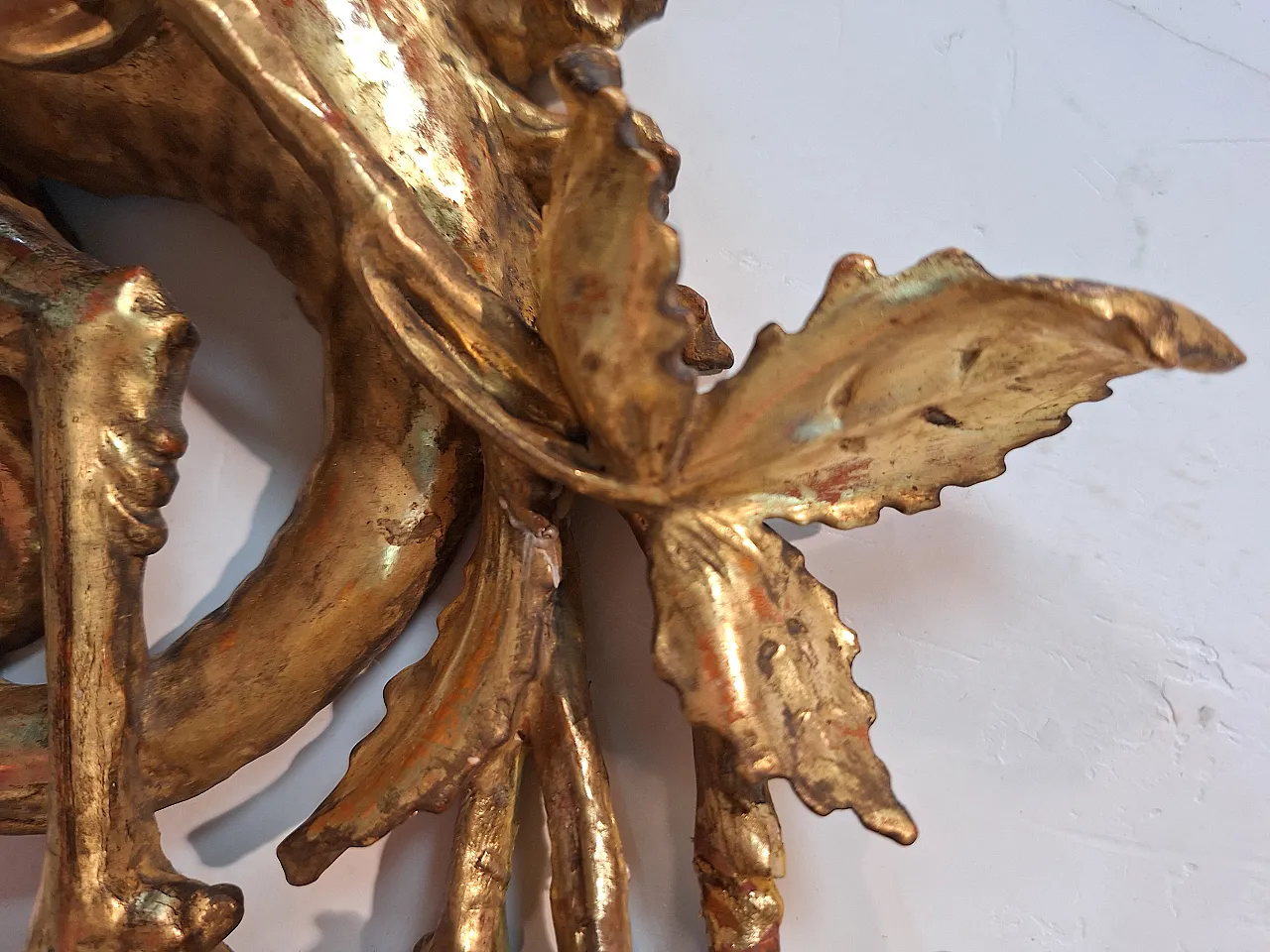 Gilded wooden dragon-shaped cymatium sculpture, late 19th century 5