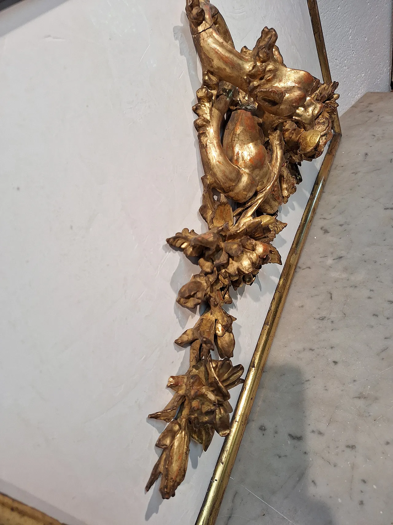 Gilded wooden dragon-shaped cymatium sculpture, late 19th century 16