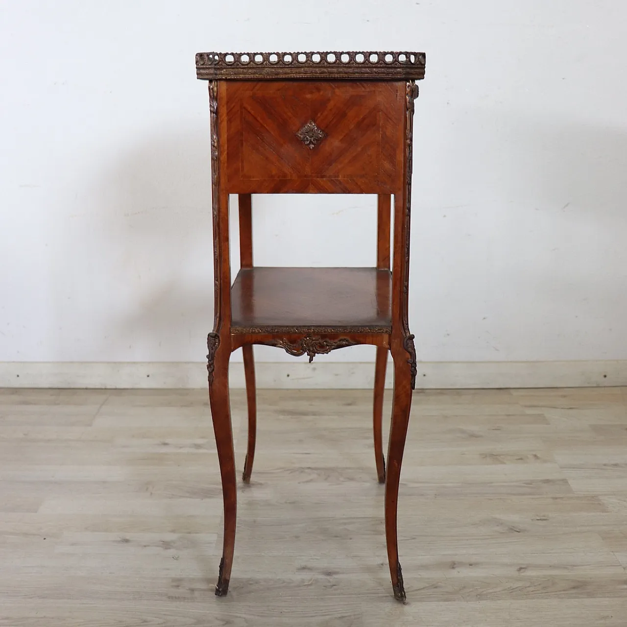 Refined late 19th century bedside table 11