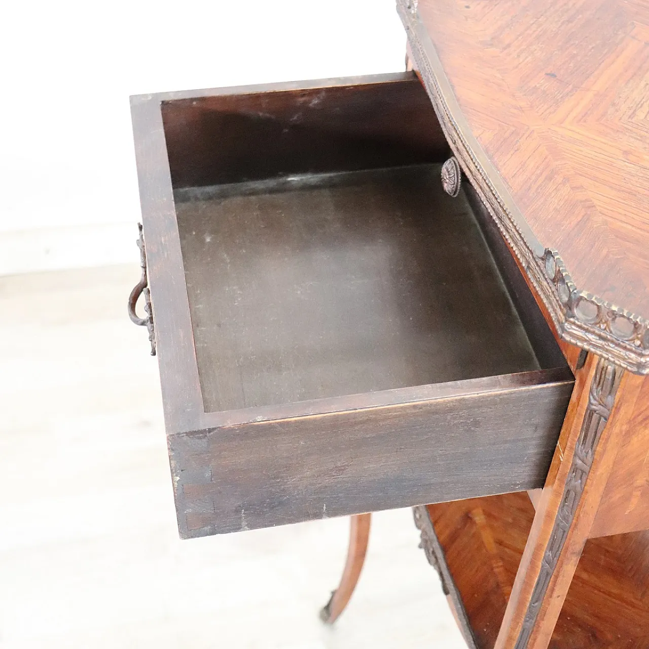 Refined late 19th century bedside table 14