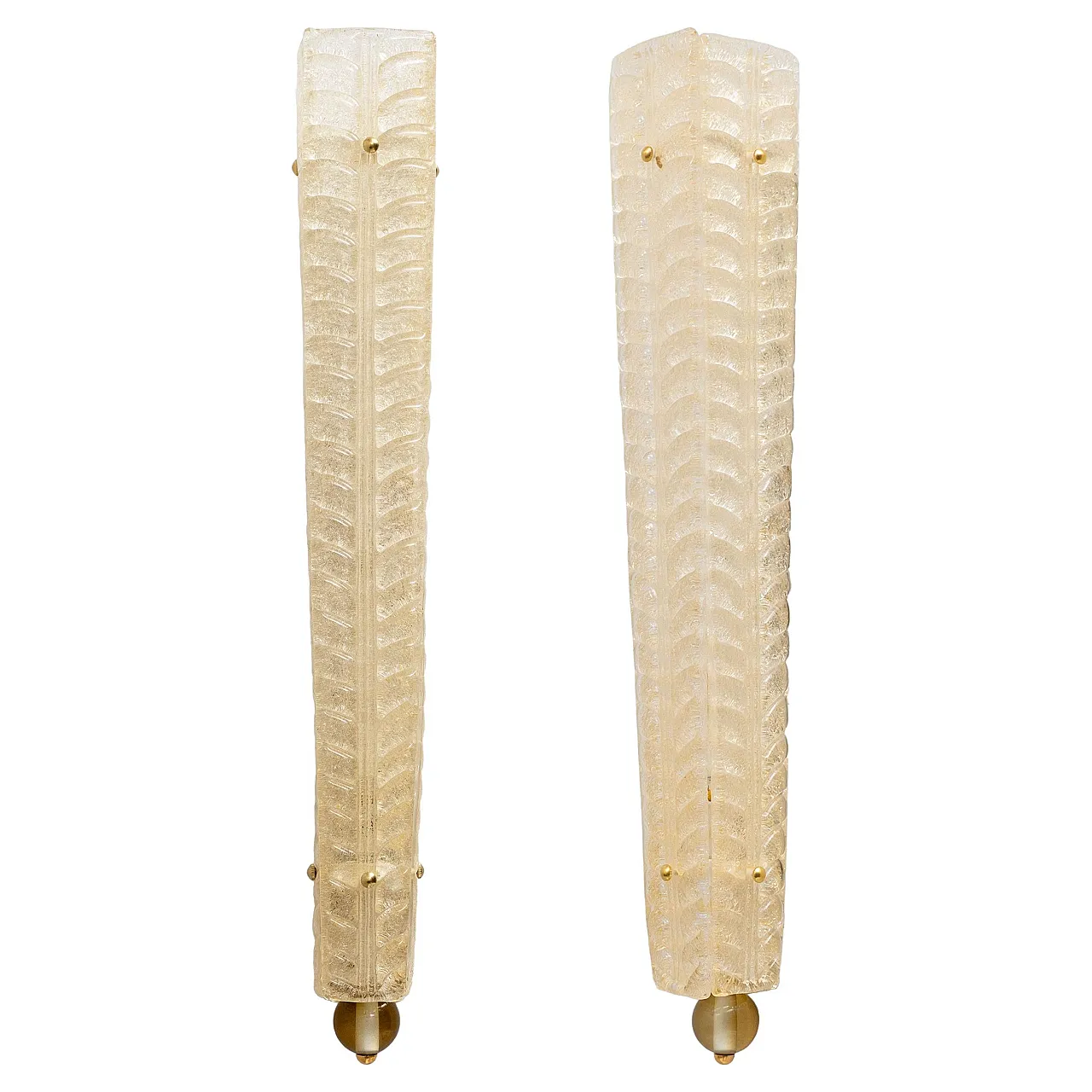Pair of brass and Murano glass gold Graniglia sconces, 20th century 1