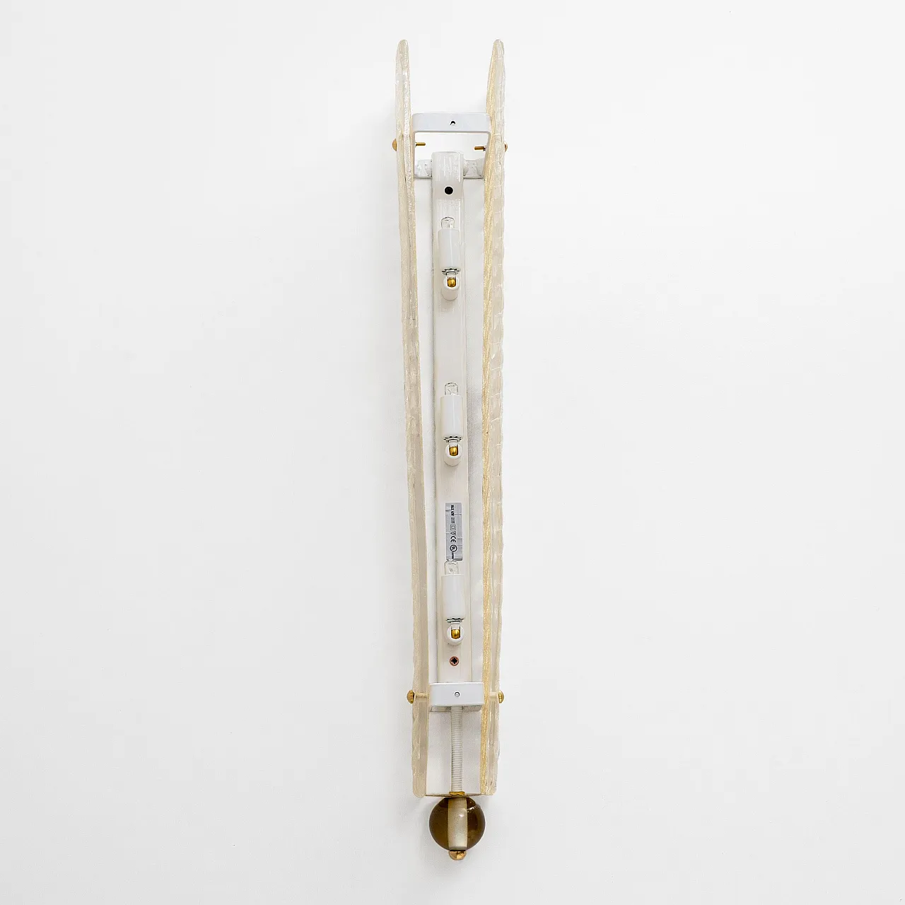 Pair of brass and Murano glass gold Graniglia sconces, 20th century 8