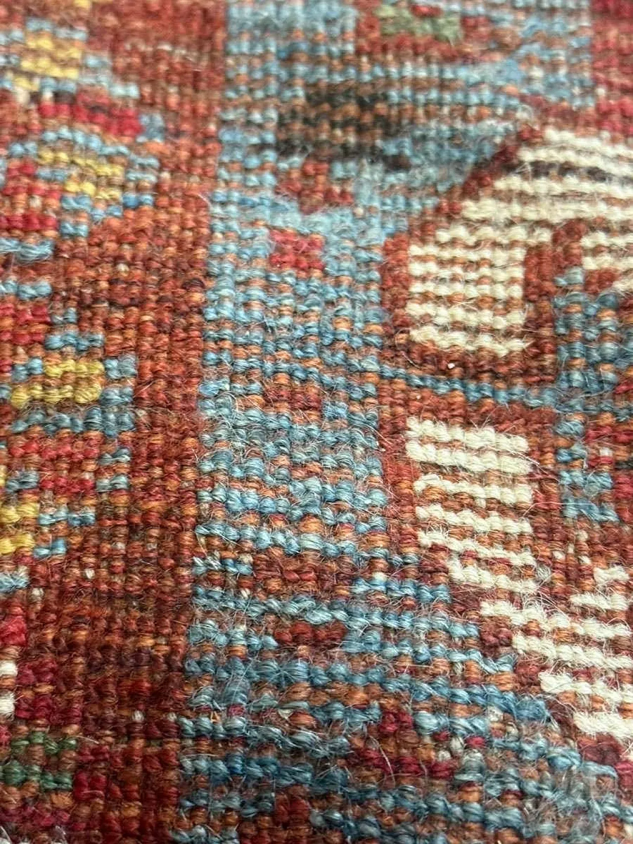 Middle Eastern baluch tribal rug, 19th century 9