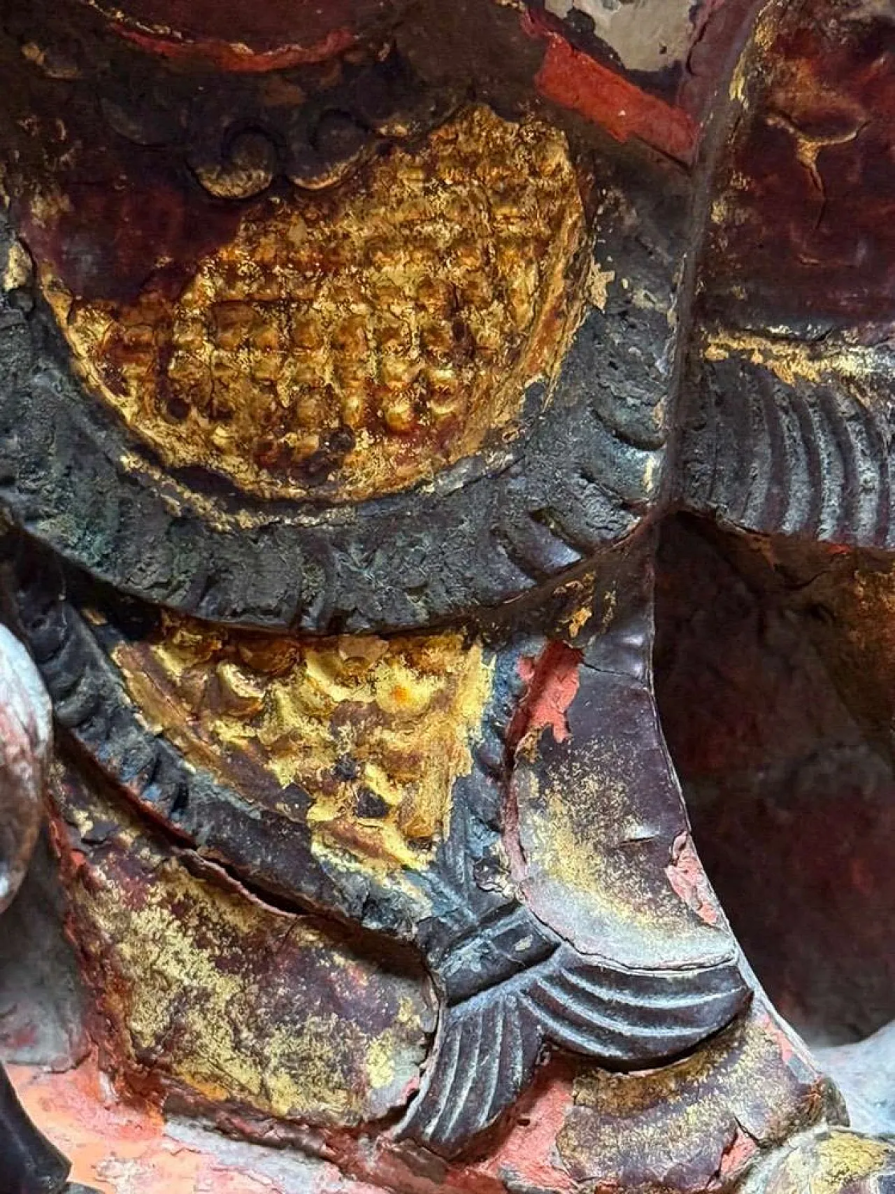 Chinese polychrome wood sculpture of the Taoist deity Zhao Gongming, Qing dynasty, 18th century 8