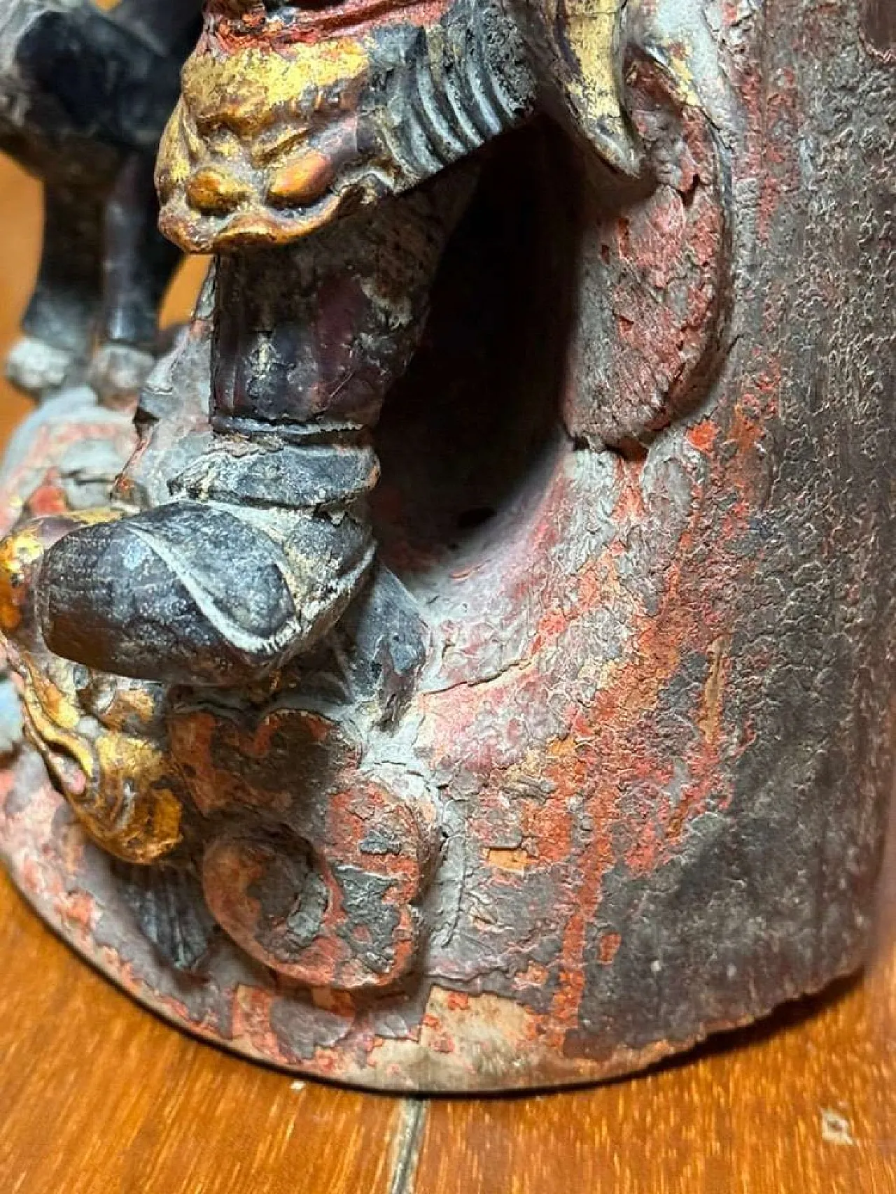 Chinese polychrome wood sculpture of the Taoist deity Zhao Gongming, Qing dynasty, 18th century 10