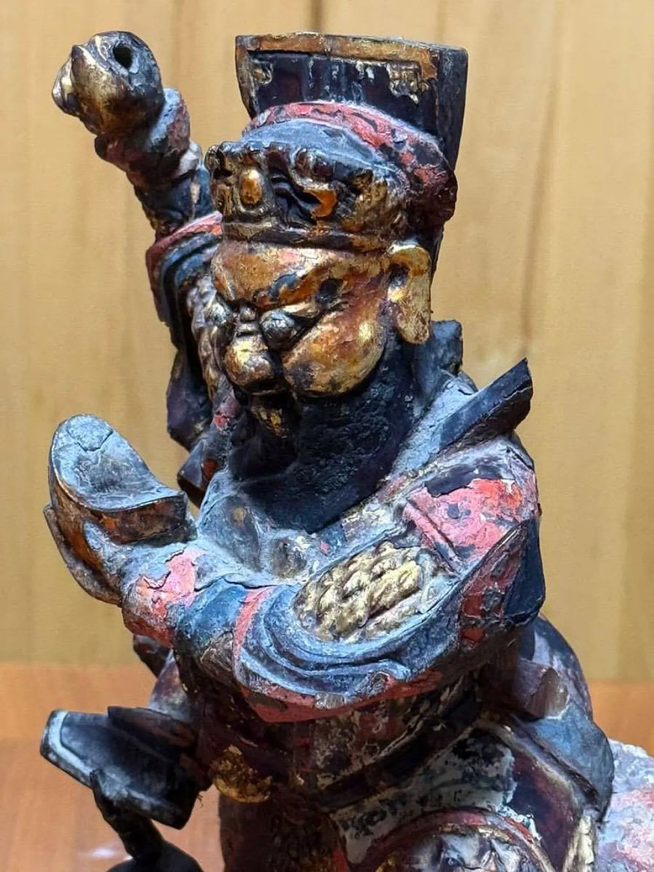 Chinese polychrome wood sculpture of the Taoist deity Zhao Gongming, Qing dynasty, 18th century 14