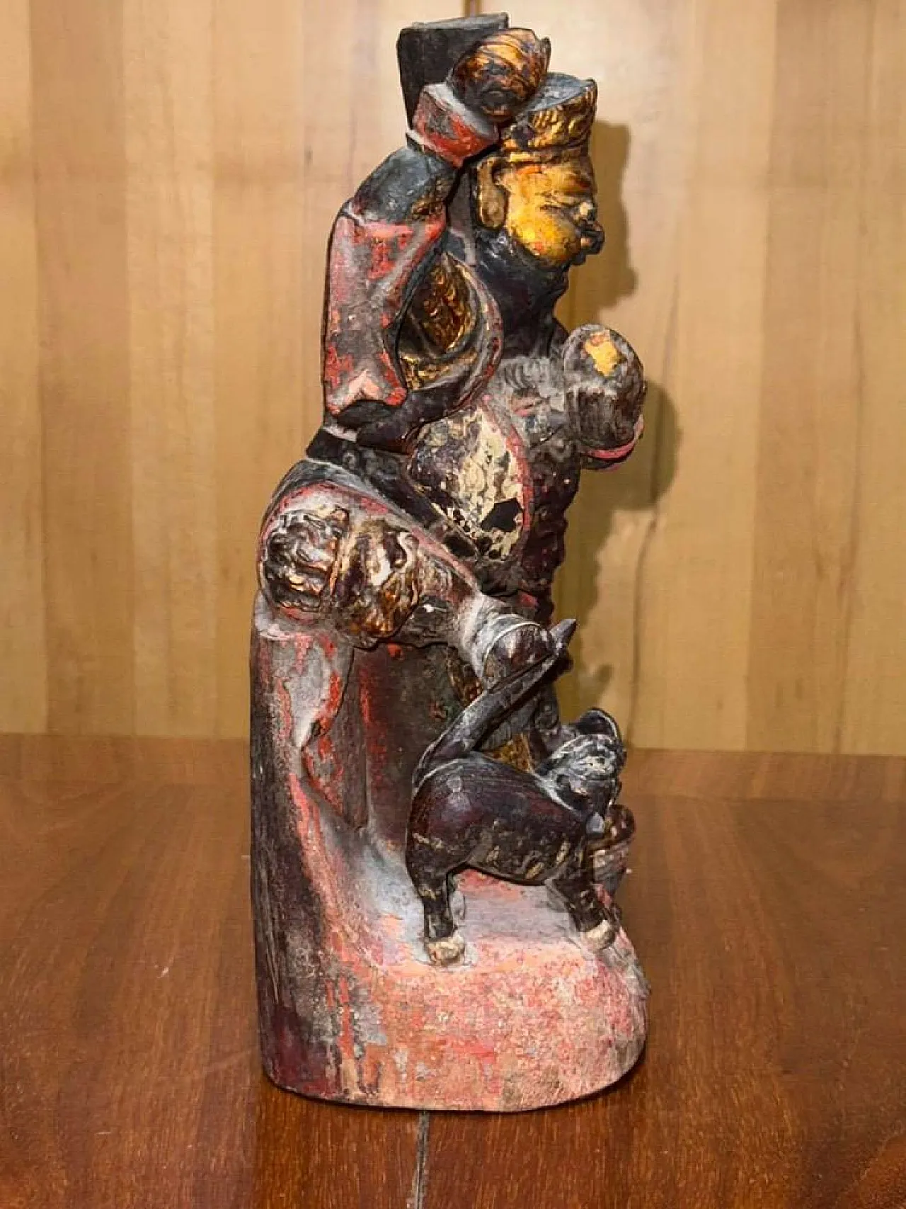 Chinese polychrome wood sculpture of the Taoist deity Zhao Gongming, Qing dynasty, 18th century 15