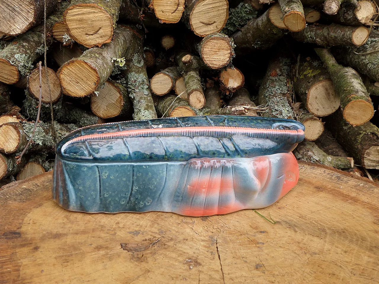 Majolica Lobster Pate Dish Faience Terrine, in Pink and Blue, 70s 5