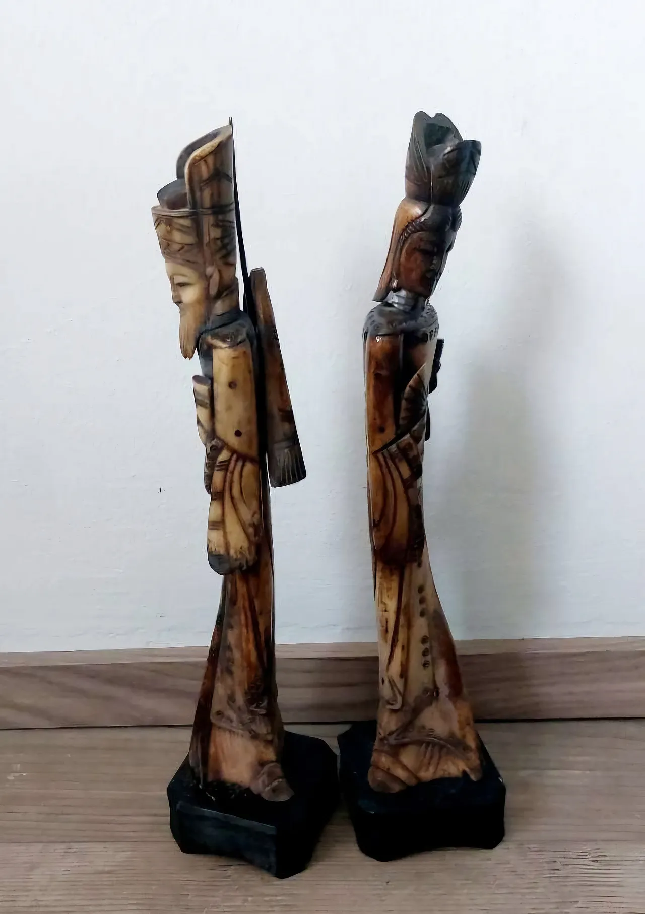 Chinese Ox Bone Figures, Jiang Taigong & Guanyin, early 20th century 2