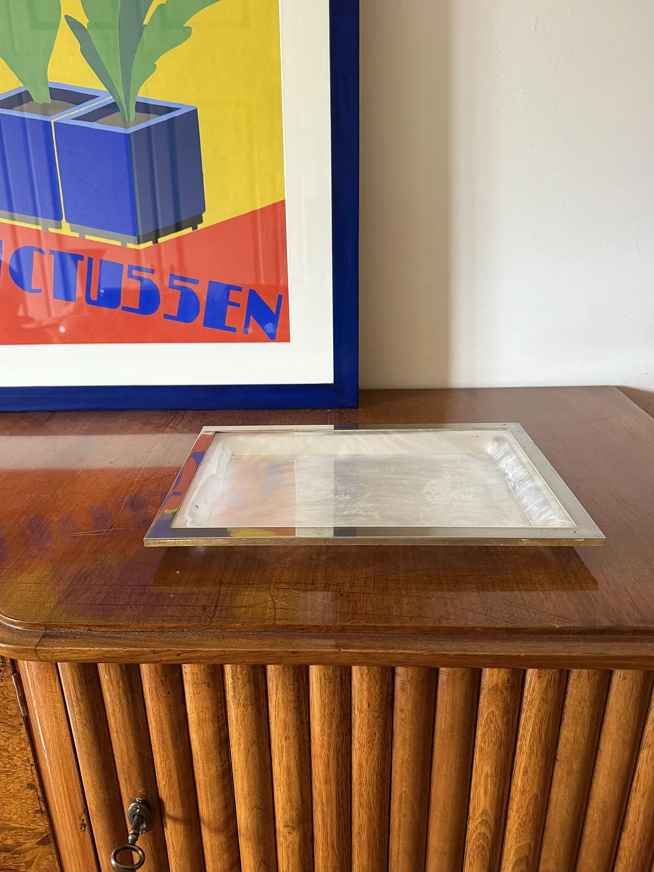 Brass and imitation mother-of-pearl tray, 1970 3