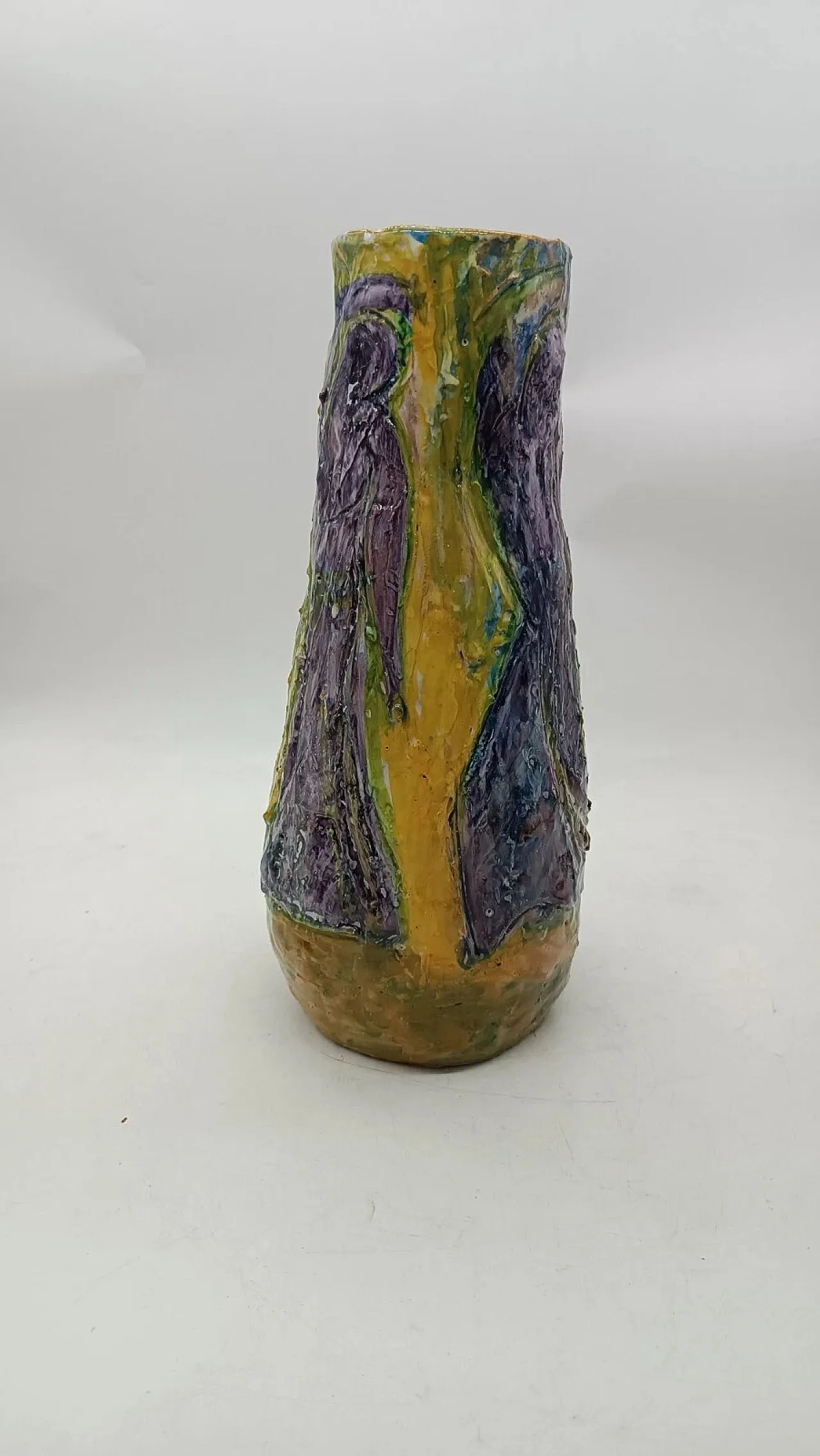 Vaso in maiolica d'arte figurativa di Agostino Pastene, anni '50 1