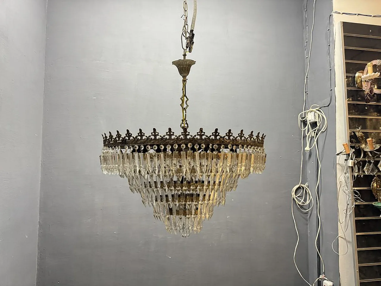 Bronze and crystal chandelier, Italy, 1950s 3