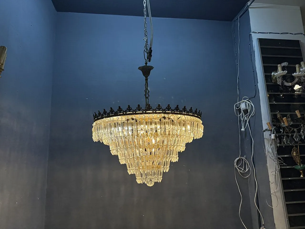 Bronze and crystal chandelier, Italy, 1950s 7