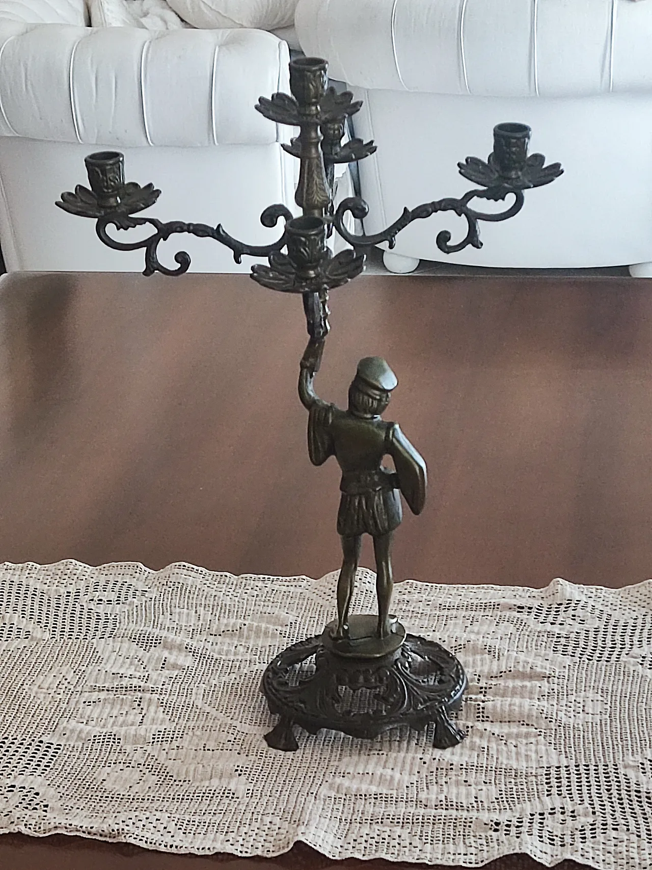 5-light bronze candelabra with Renaissance figure, 19th century 4