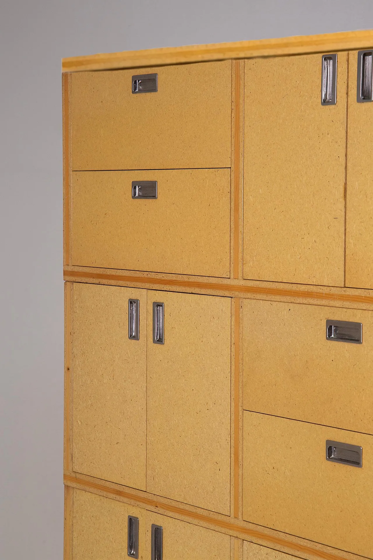 Modular bookshelf,by G. Malacrida and P. Resmini, 1970s 8