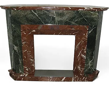 Camino in marmo ad angolo, anni '30