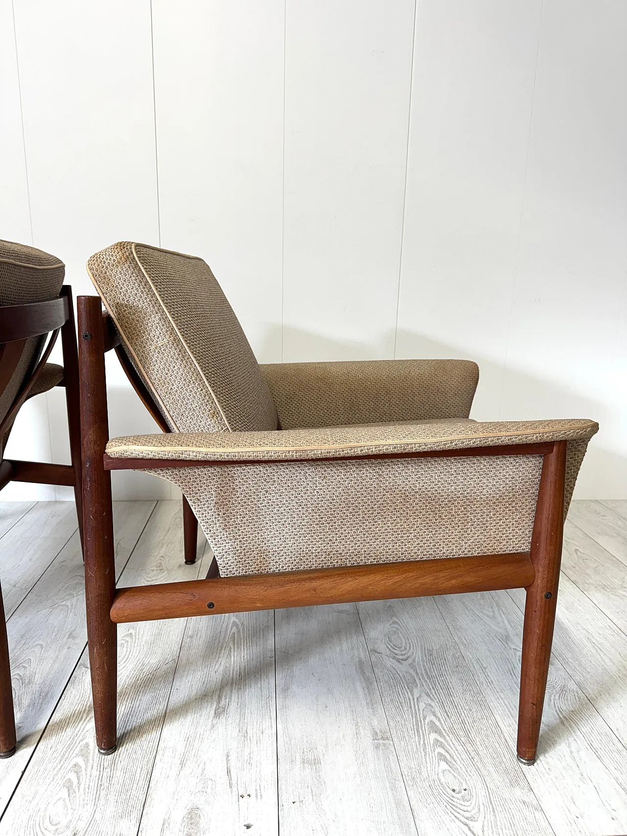 Pair of armchairs mod. 118 do Grete Jalk for France & Son, 1960s 8