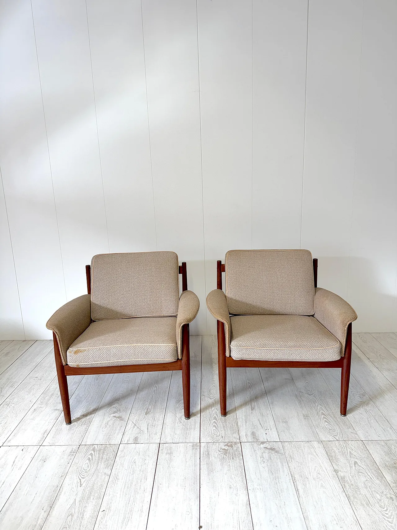 Pair of armchairs mod. 118 do Grete Jalk for France & Son, 1960s 9