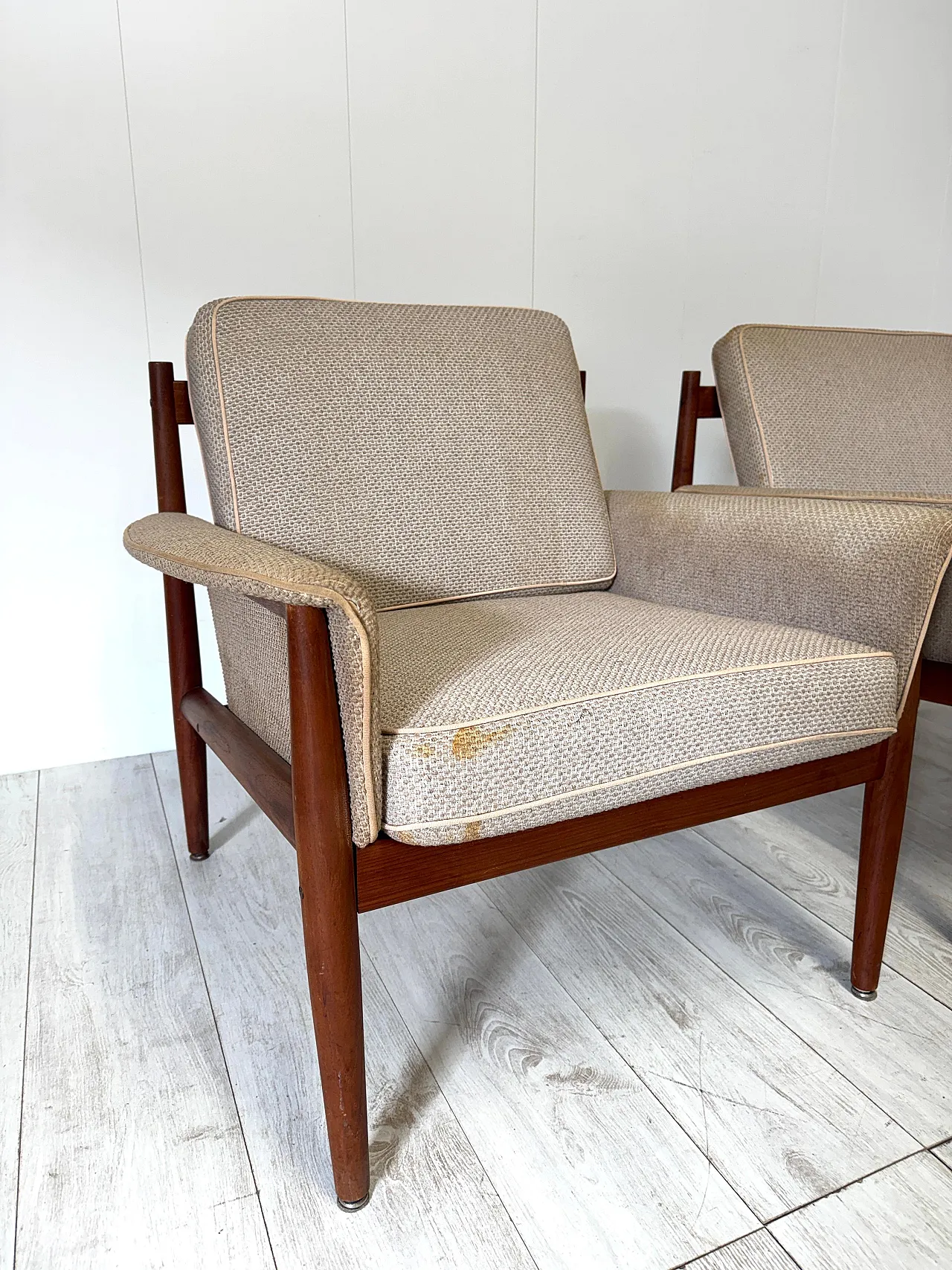 Pair of armchairs mod. 118 do Grete Jalk for France & Son, 1960s 10