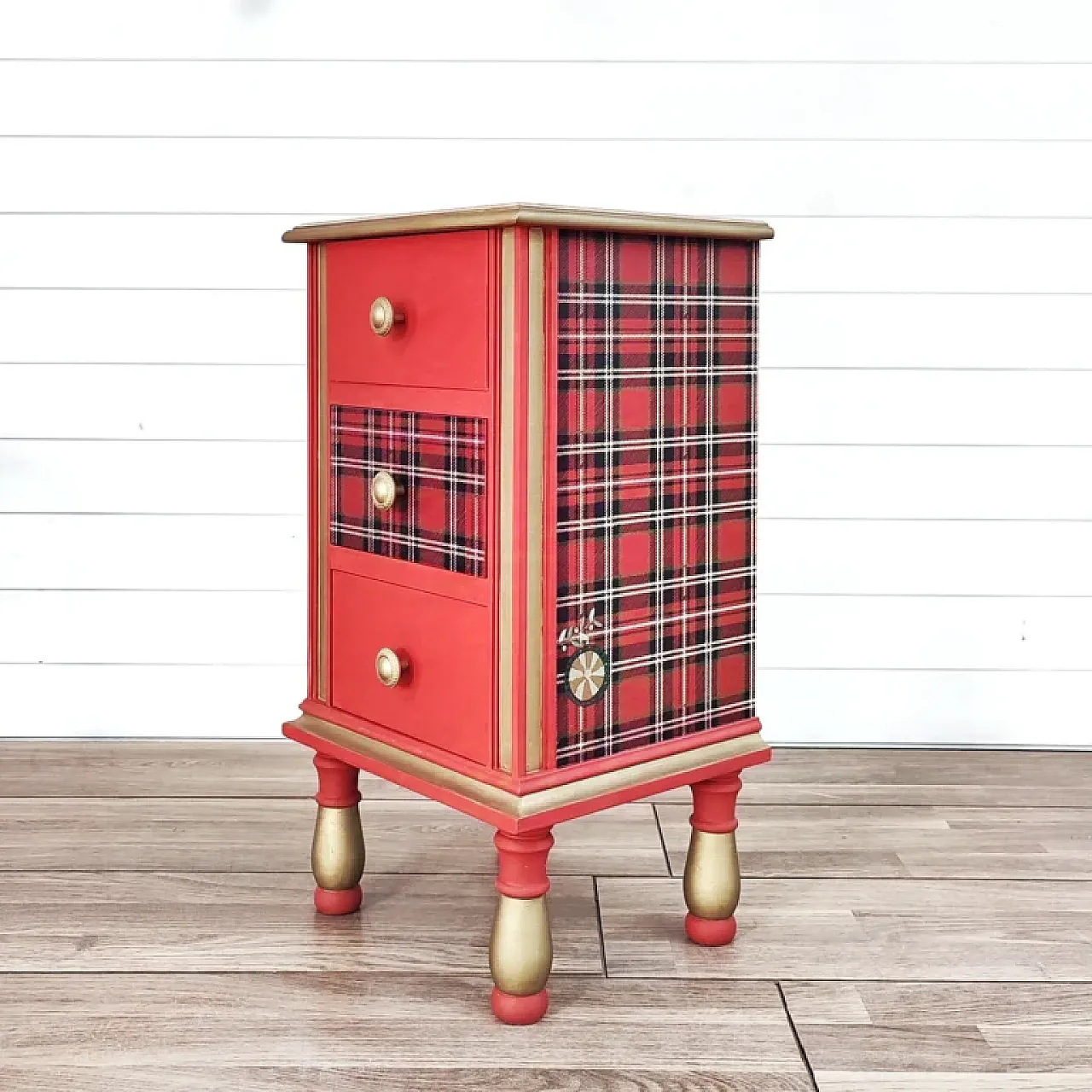 Claus Christmas bedside table, 20th century 2