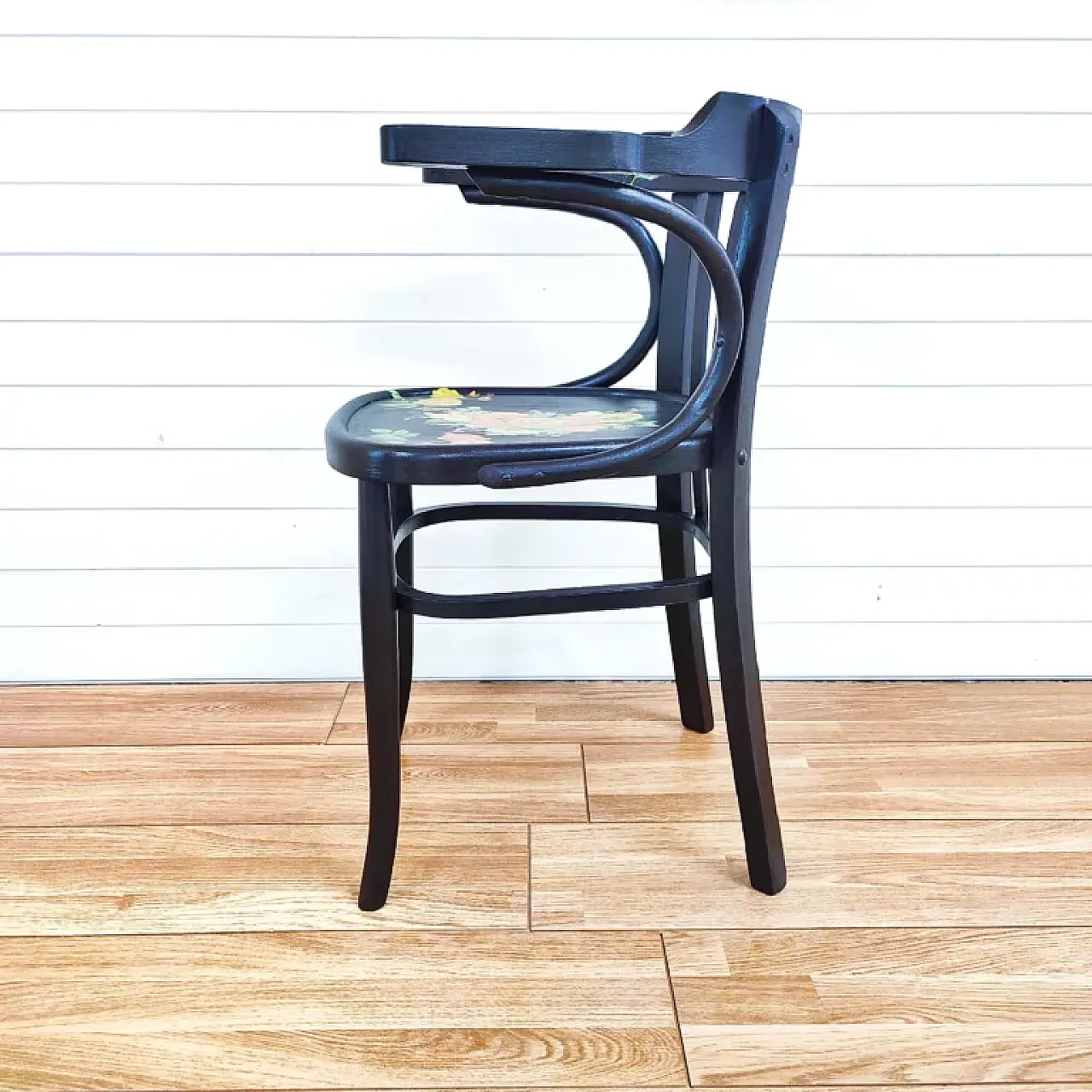 Hand-painted wooden Laura chair, mid-20th century 2