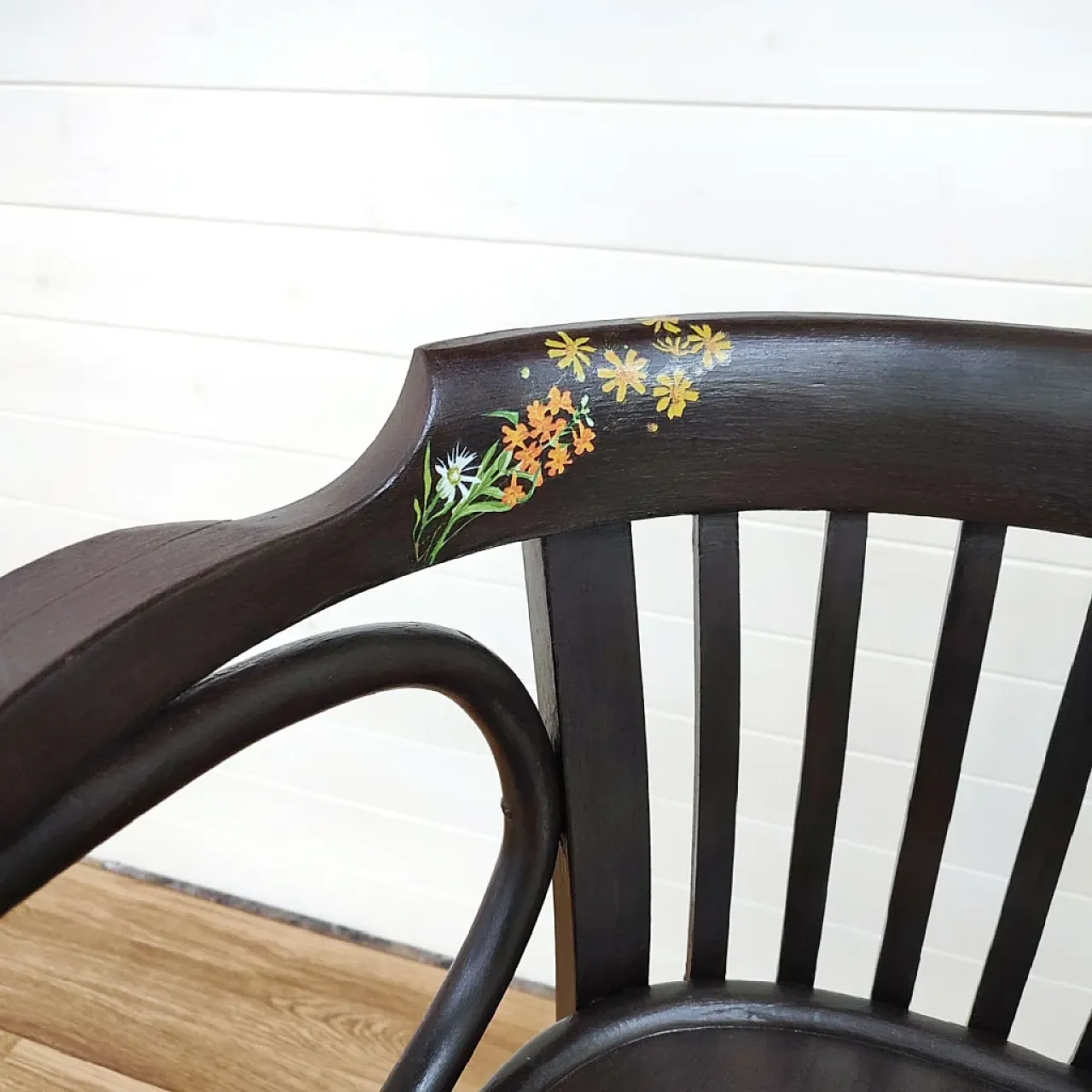 Hand-painted wooden Laura chair, mid-20th century 5