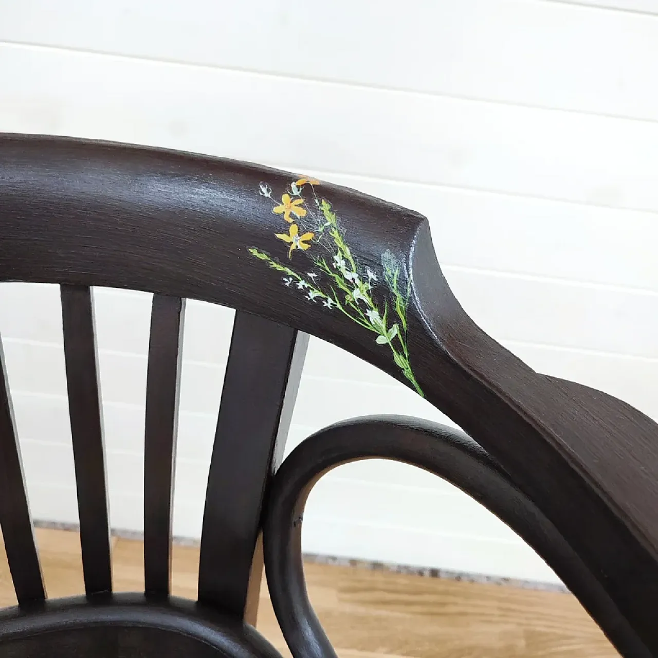 Hand-painted wooden Laura chair, mid-20th century 6