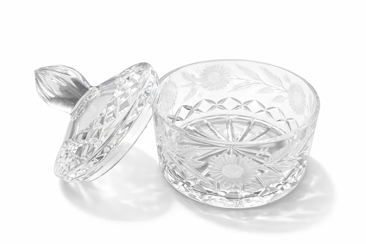 Cut crystal centerpiece with lid, 1970s 1