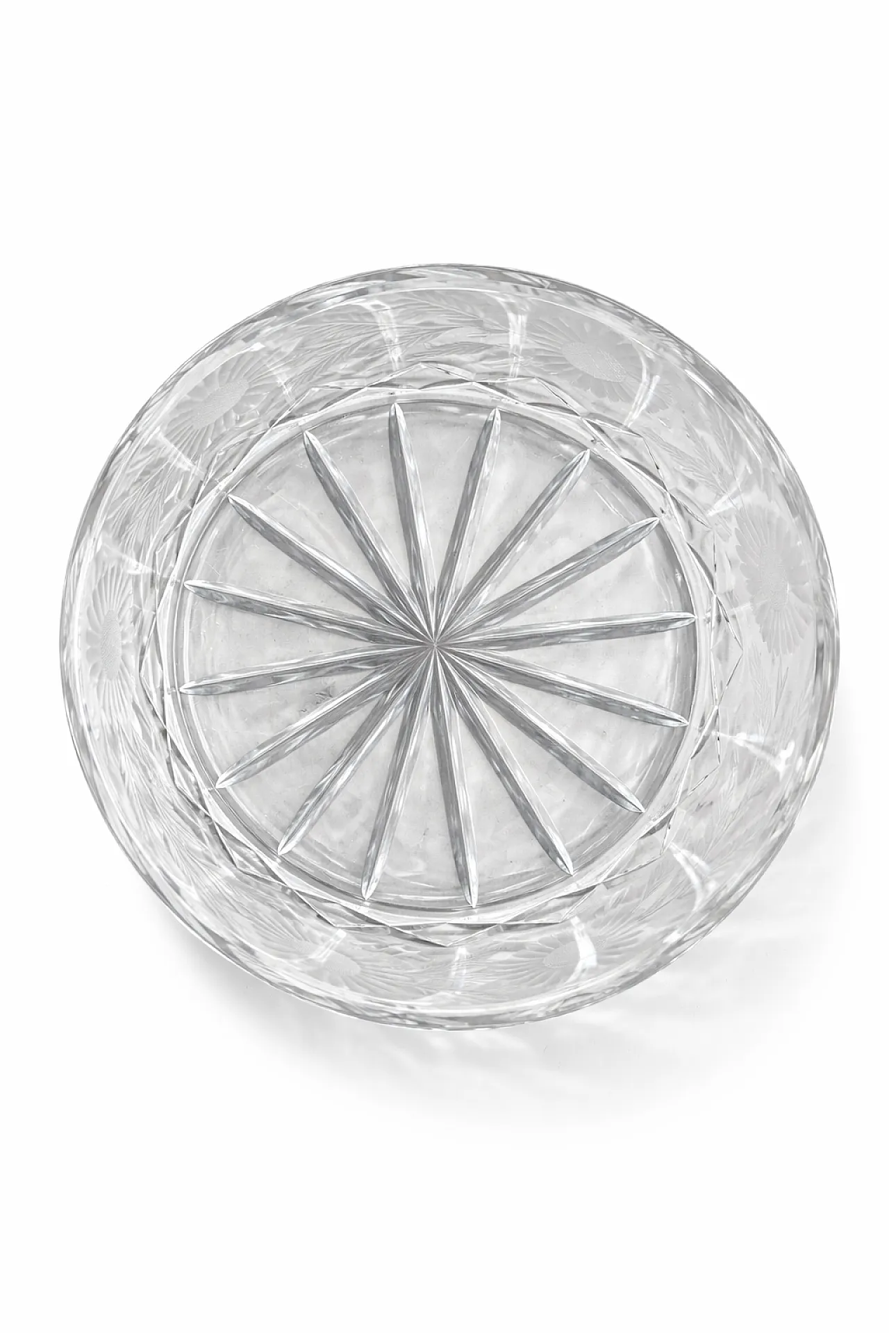 Cut crystal centerpiece with lid, 1970s 3