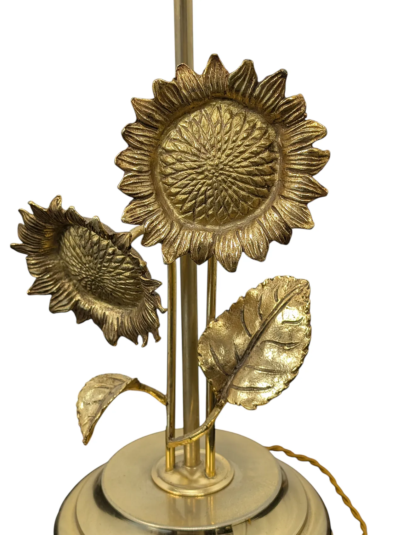 Sunflower patterned brass table lamp 5