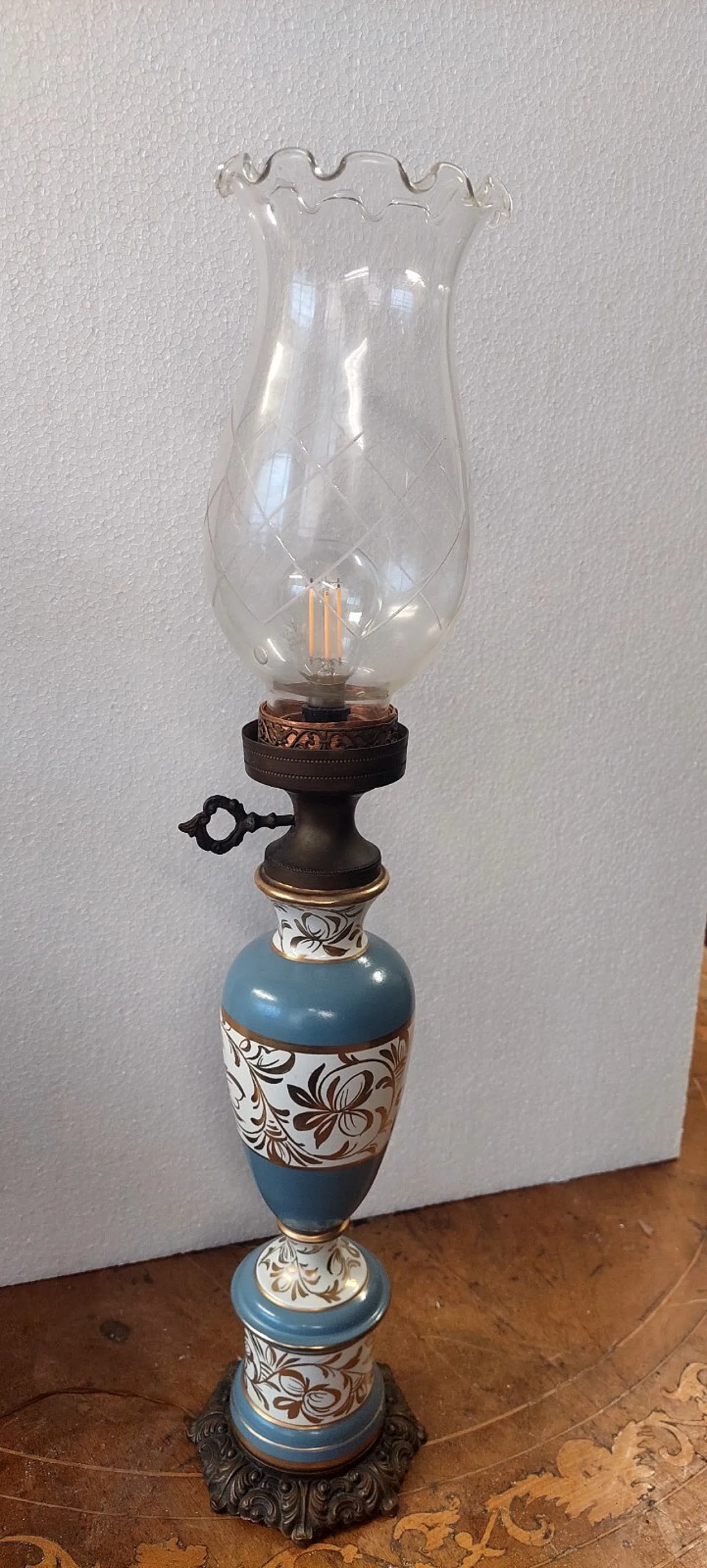 Lampada in ceramica, metallo e vetro lavorato, primo '900 2