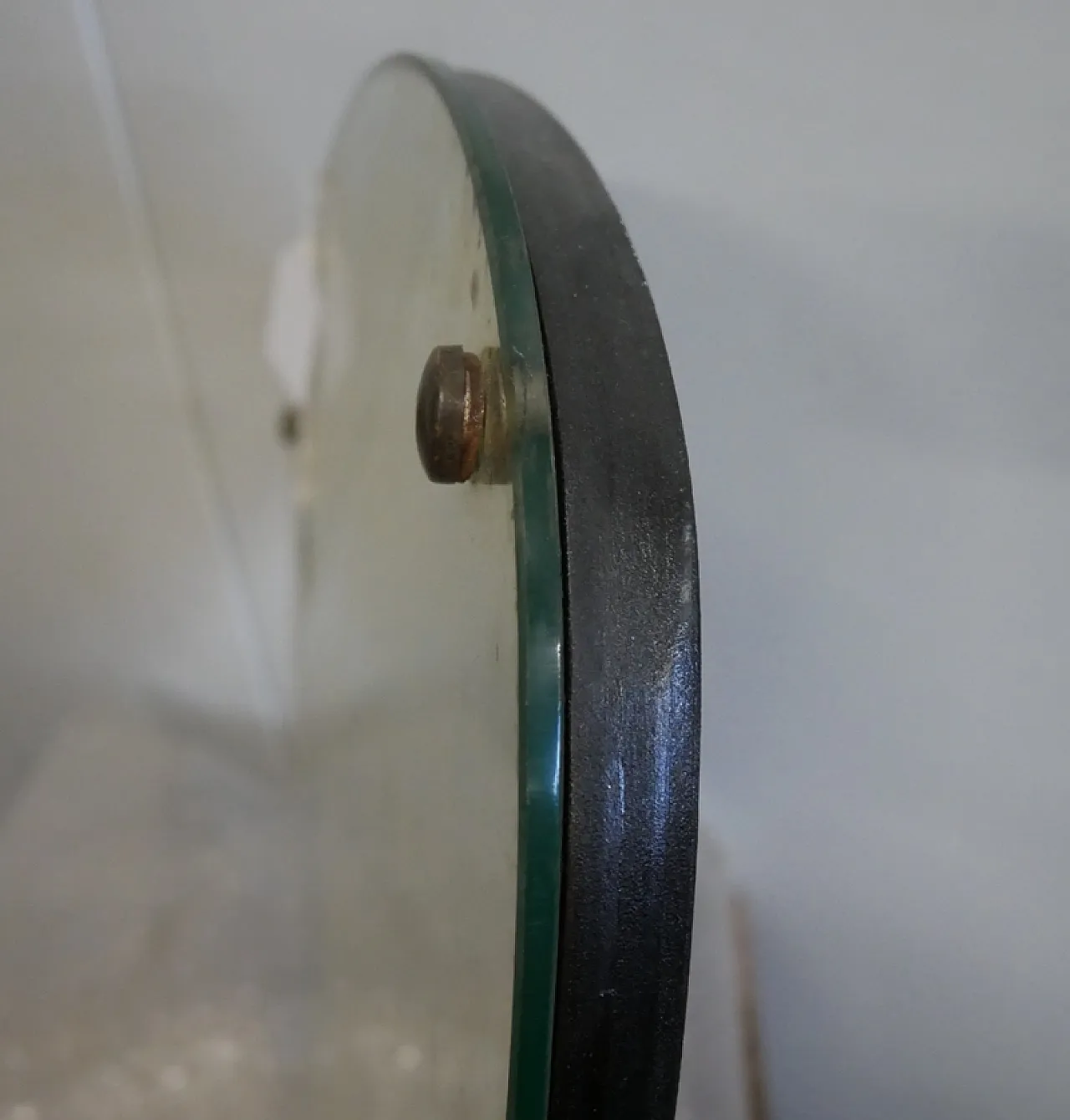 Specchio forma triangolare, anni '60 5