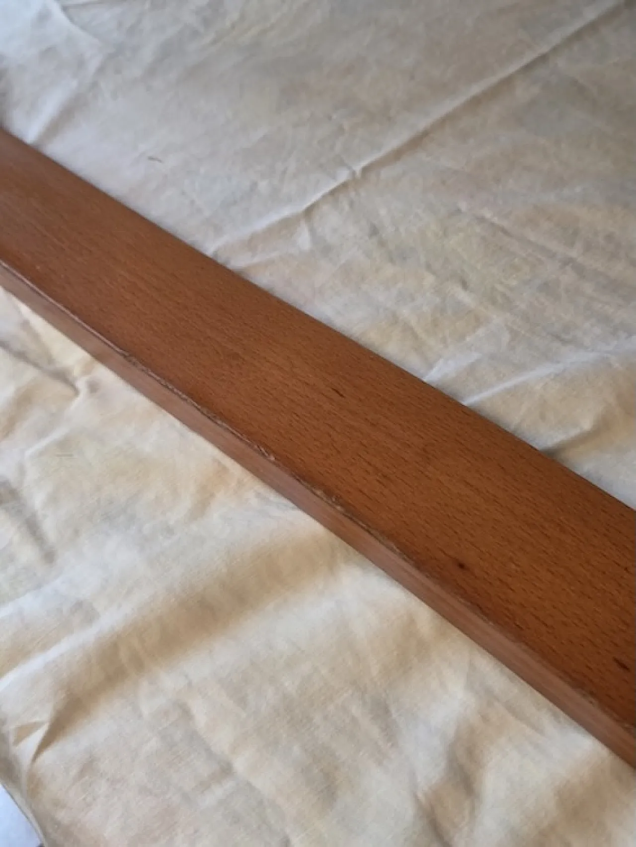 Chaise longue in curved wood, 70s 13