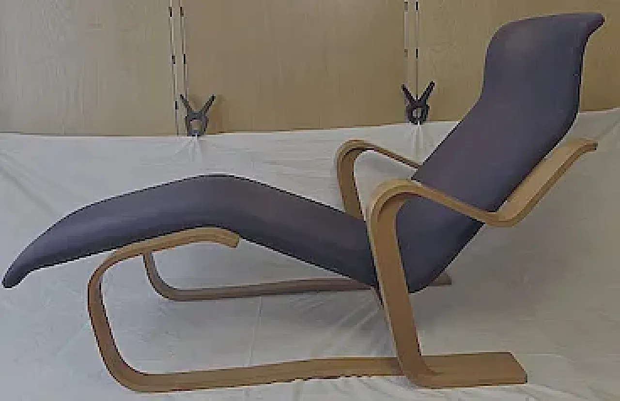 Chaise longue in curved wood, 70s 17