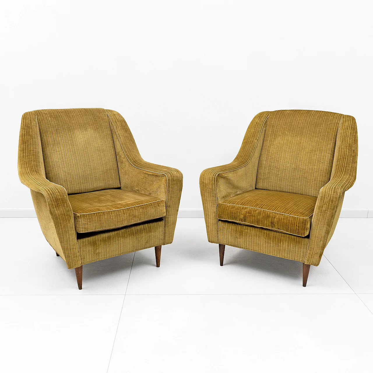 Pair of Mid-Century Modern Armchairs by Ico Parisi, 1950 2