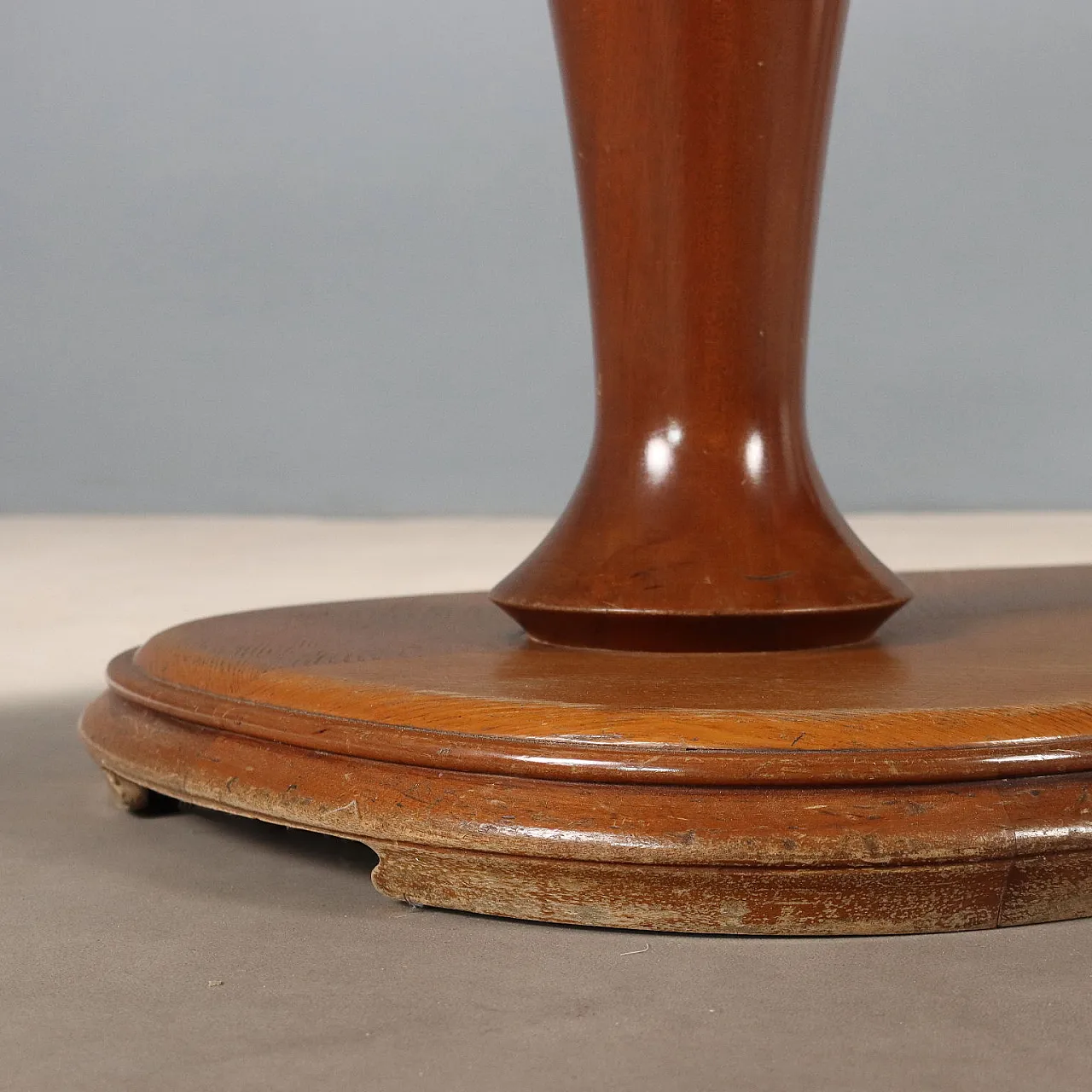 Table in solid beech wood and larch veneer, 1950s 8
