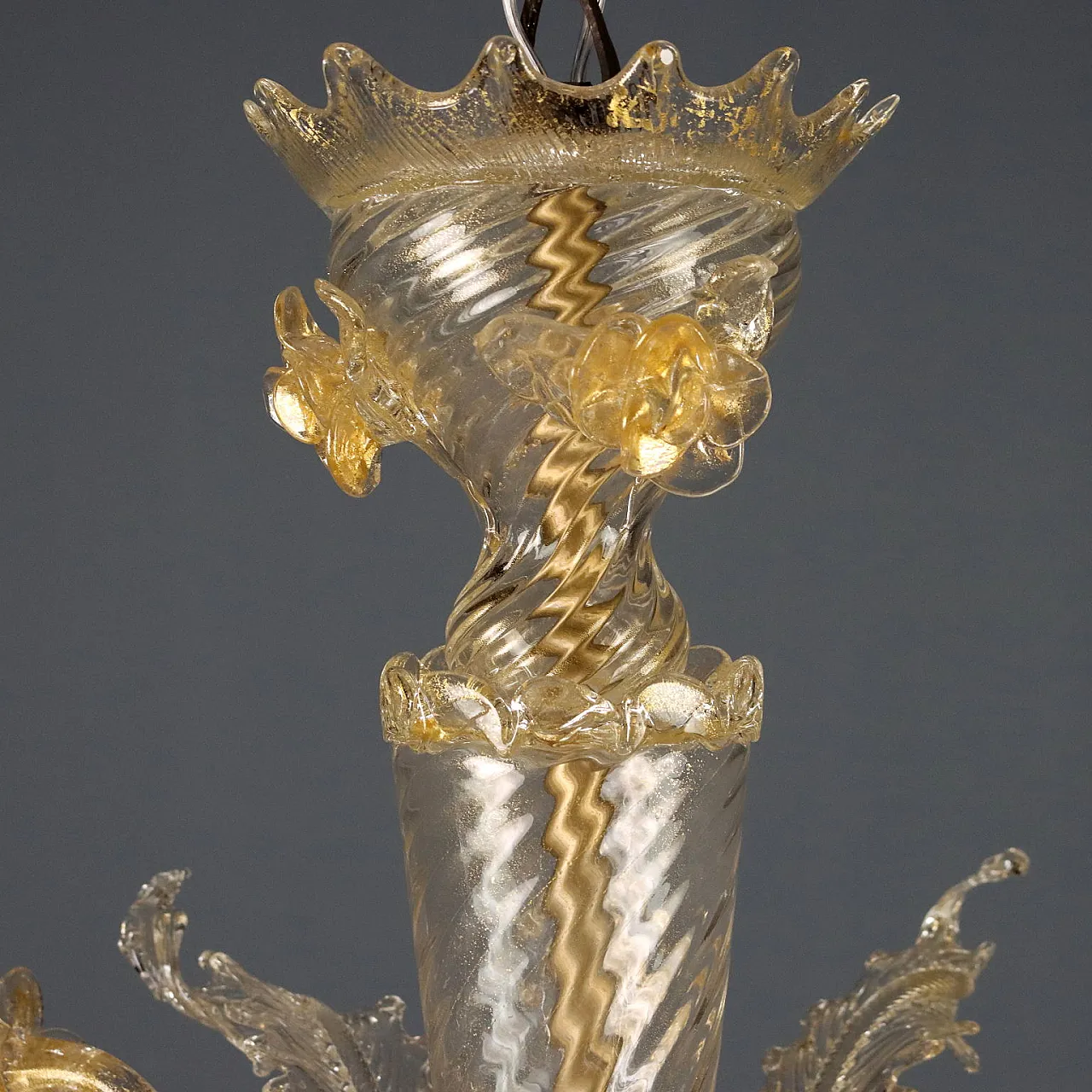 Lampadario in vetro soffiato con dorature, '900 3